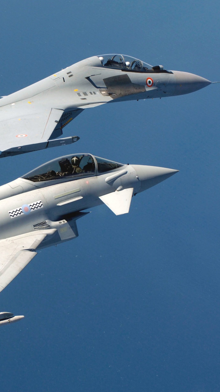 White Jet Plane in Mid Air. Wallpaper in 720x1280 Resolution