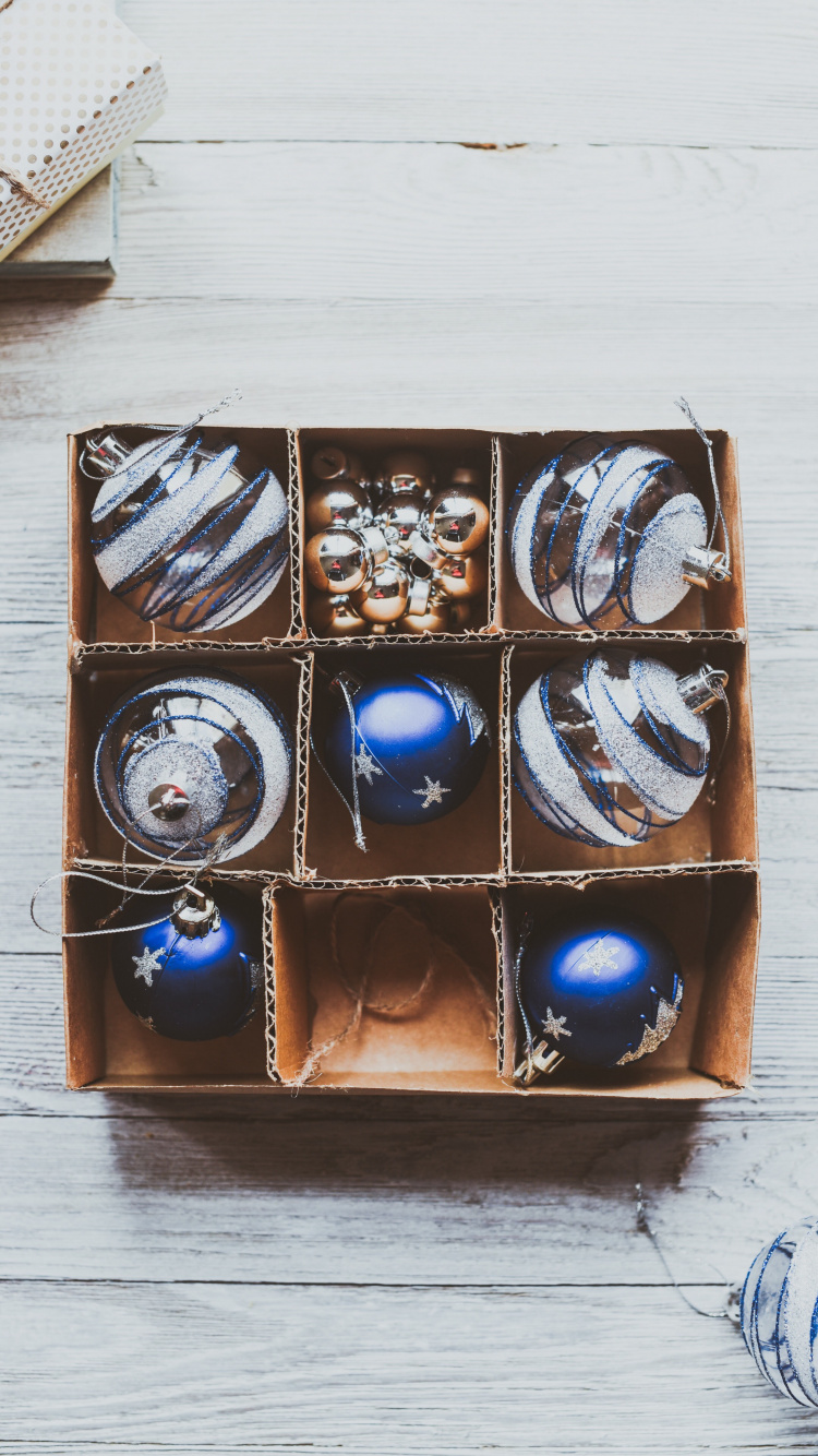 Christmas, Christmas Decoration, New Year, Bauble, Holiday. Wallpaper in 750x1334 Resolution