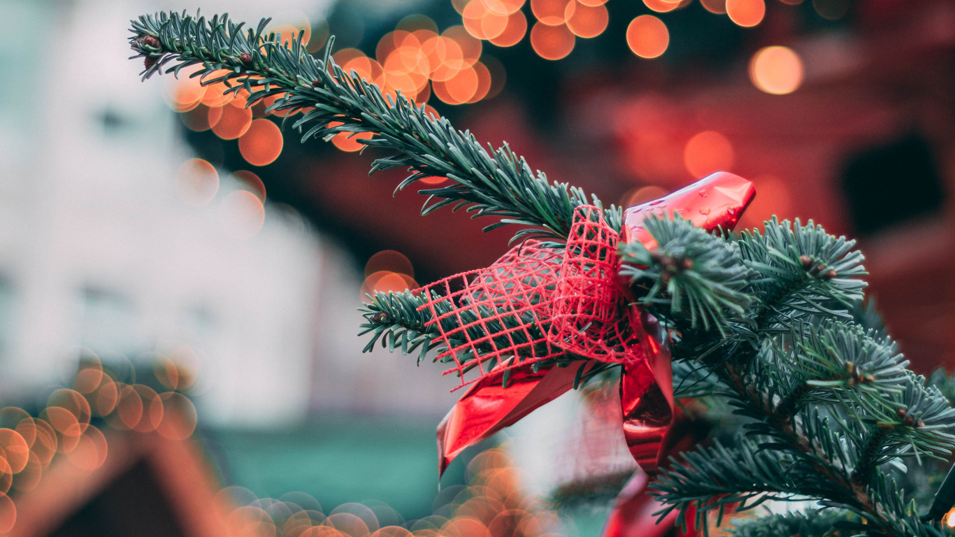 Nouvelle Année, Le Jour De Noël, Bokeh, Red, Green. Wallpaper in 1366x768 Resolution