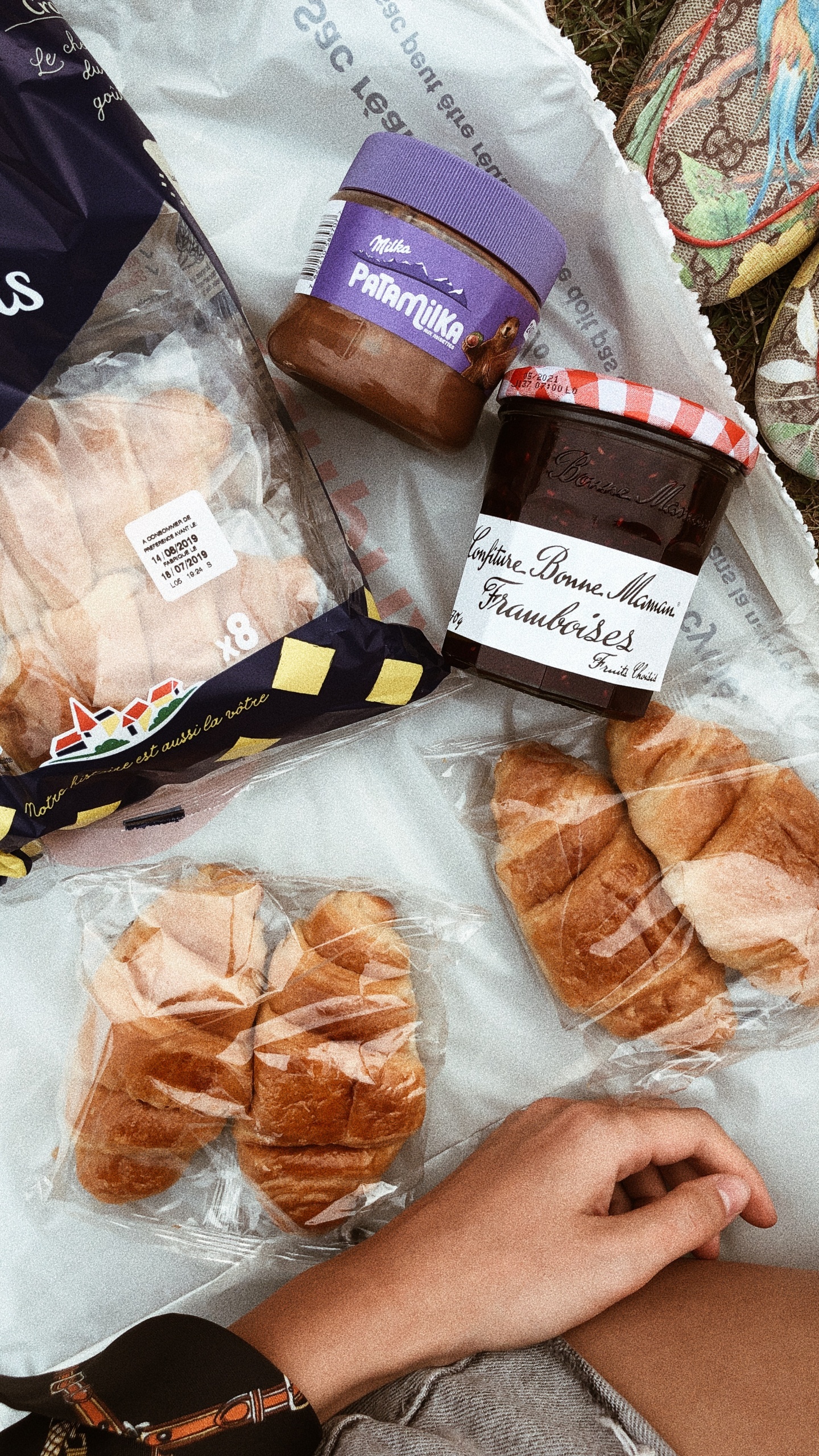 Snack, Cooking, Food, Tan, Bread. Wallpaper in 1440x2560 Resolution