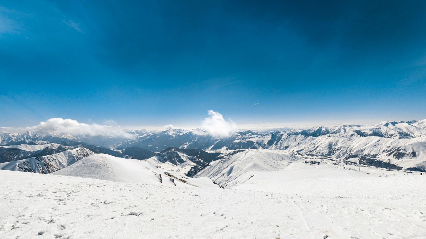 Mountainous Landforms, Mountain, Snow, Mountain Range, Winter. Wallpaper in 1366x768 Resolution