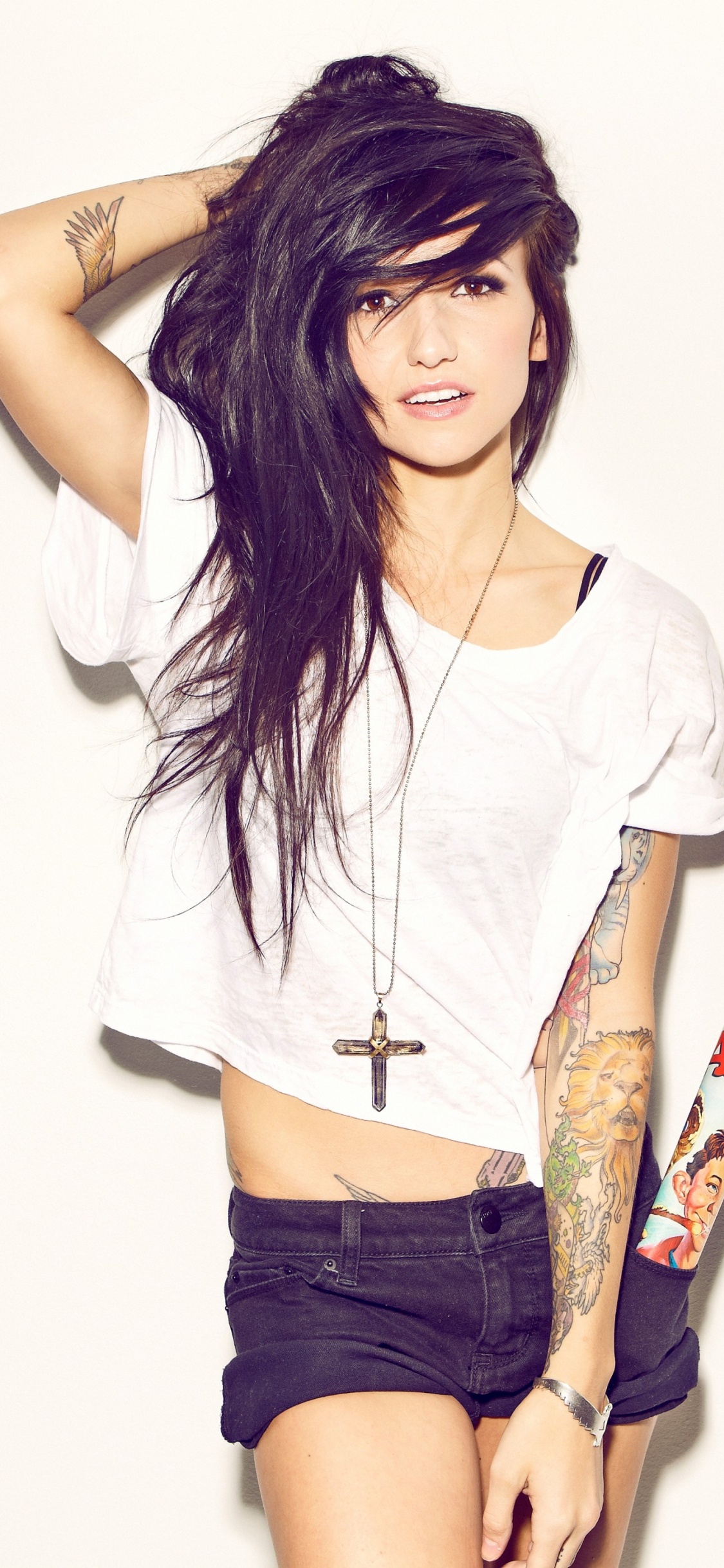 Valerie Poxleitner, Lights, Shoulder, Clothing, Waist. Wallpaper in 1125x2436 Resolution