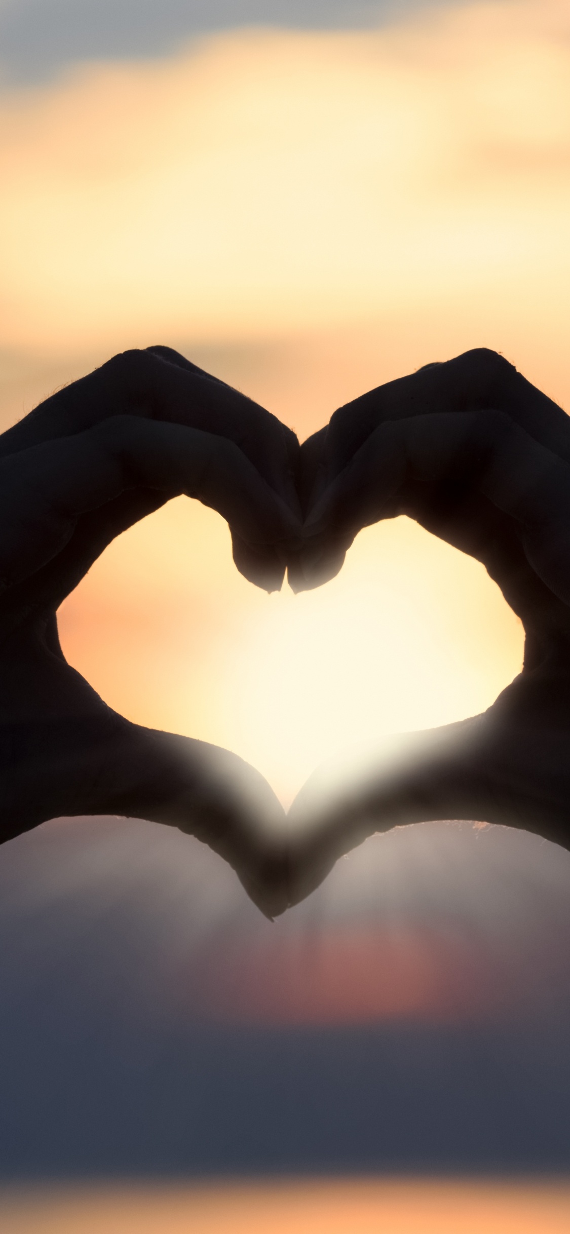 Amour, Cœur, Main, Doigt, Calme. Wallpaper in 1125x2436 Resolution