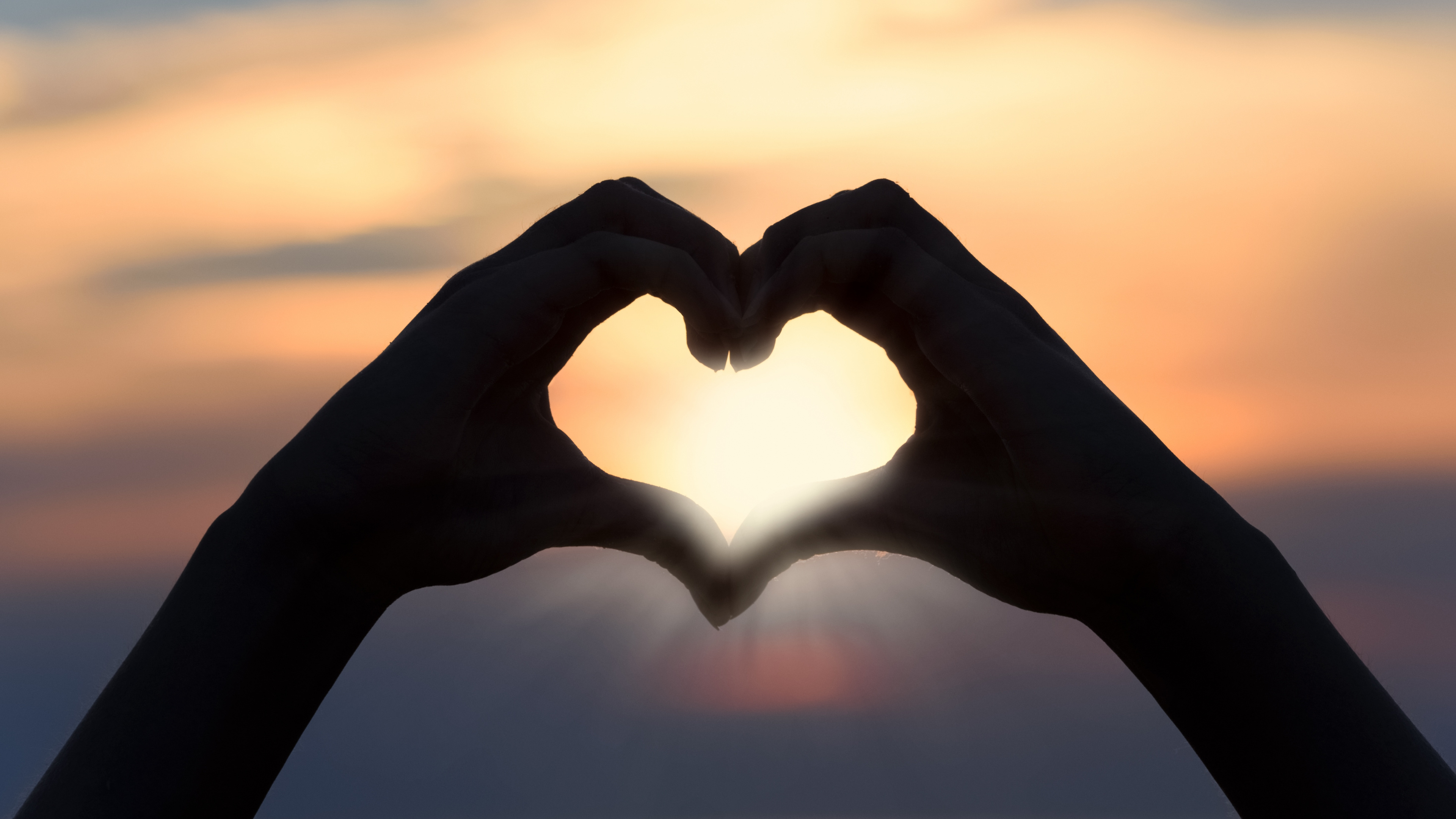 Romance, Love, Heart, Hand, Cloud. Wallpaper in 3840x2160 Resolution