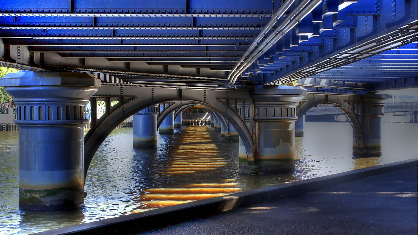 Brown Wooden Dock Over River During Daytime. Wallpaper in 1366x768 Resolution