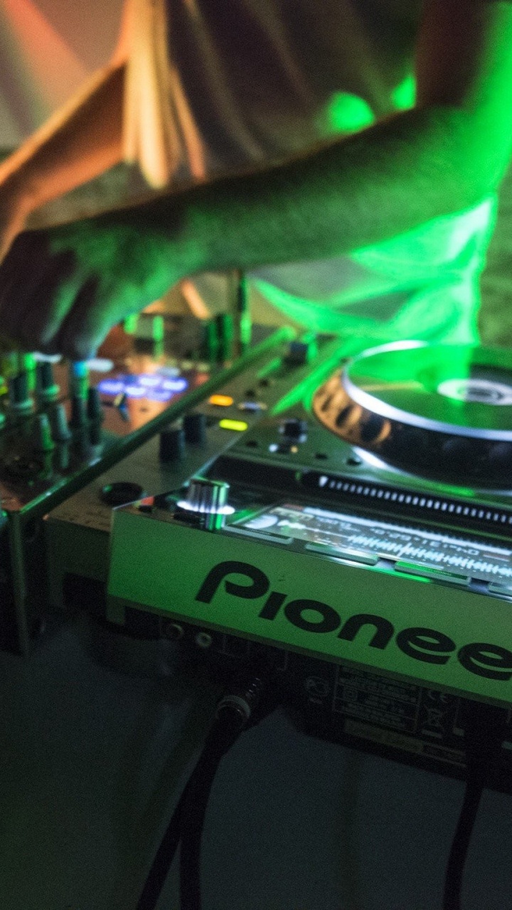 dj Mix, Electronics, Cdj, Disc Jockey, Technology. Wallpaper in 720x1280 Resolution