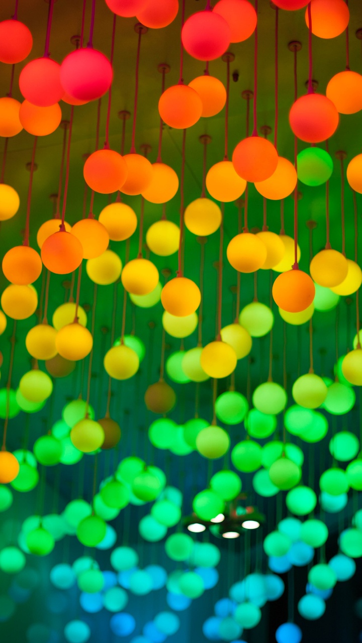 Lot de Ballons Orange en Photographie Rapprochée. Wallpaper in 720x1280 Resolution