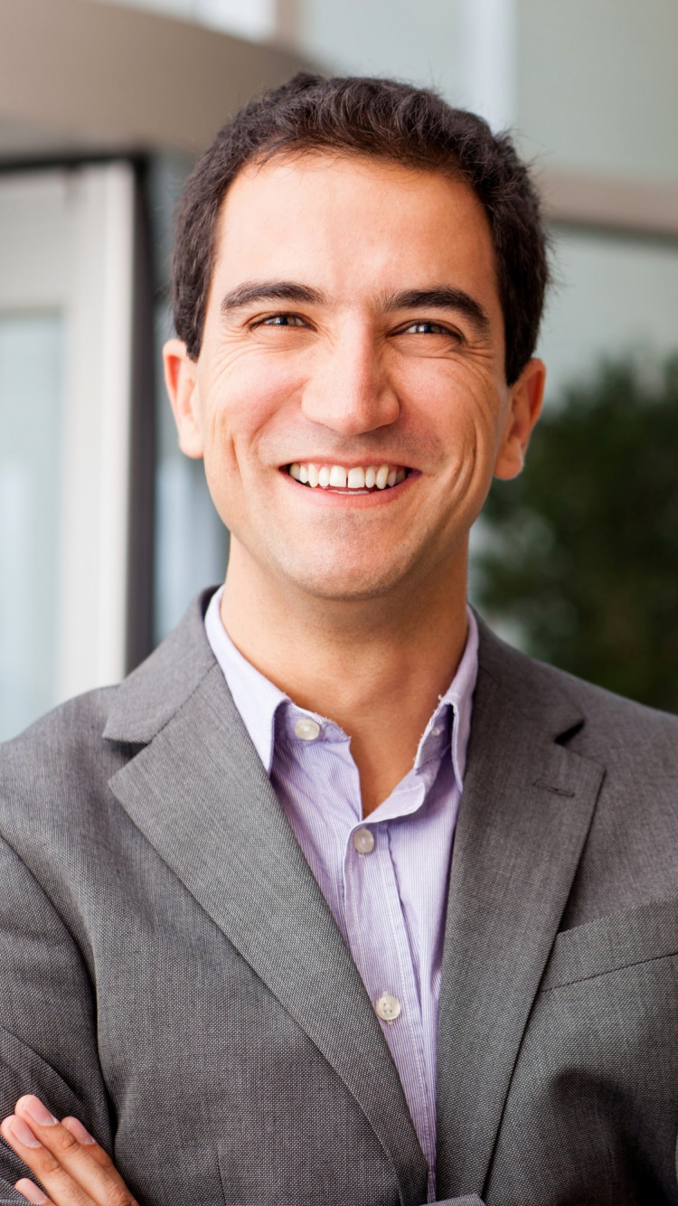 Business, Kaufmann, Lächeln, Job, Anzug. Wallpaper in 750x1334 Resolution