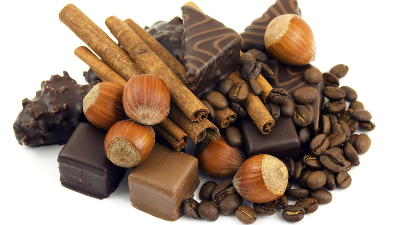 Brown Wooden Cone With Brown Wooden Sticks. Wallpaper in 1280x720 Resolution