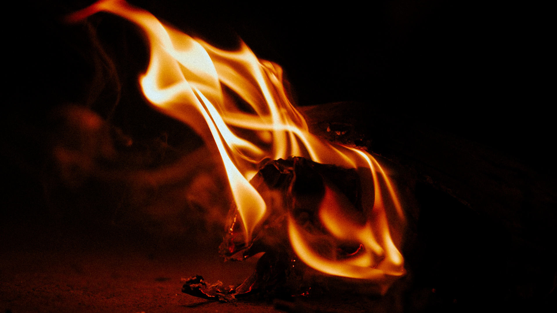 Fire in The Dark During Night Time. Wallpaper in 1920x1080 Resolution