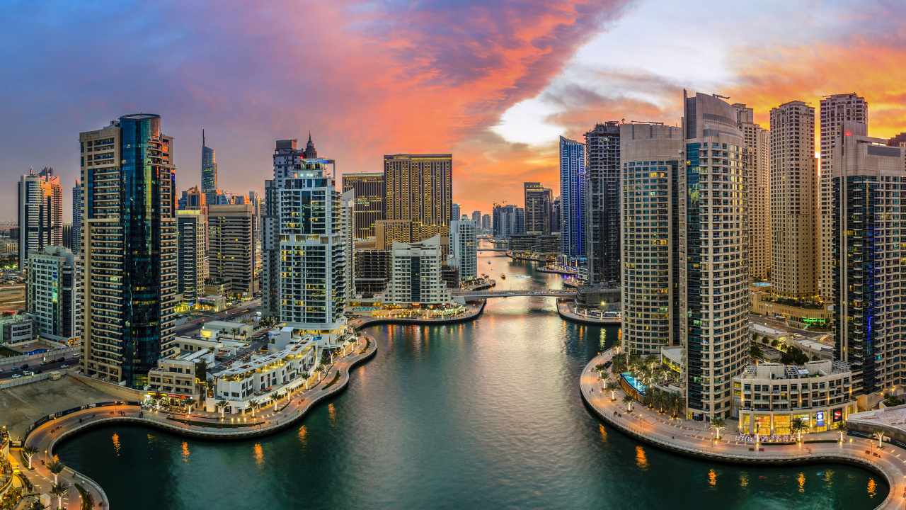 City Skyline With High Rise Buildings During Sunset. Wallpaper in 1280x720 Resolution