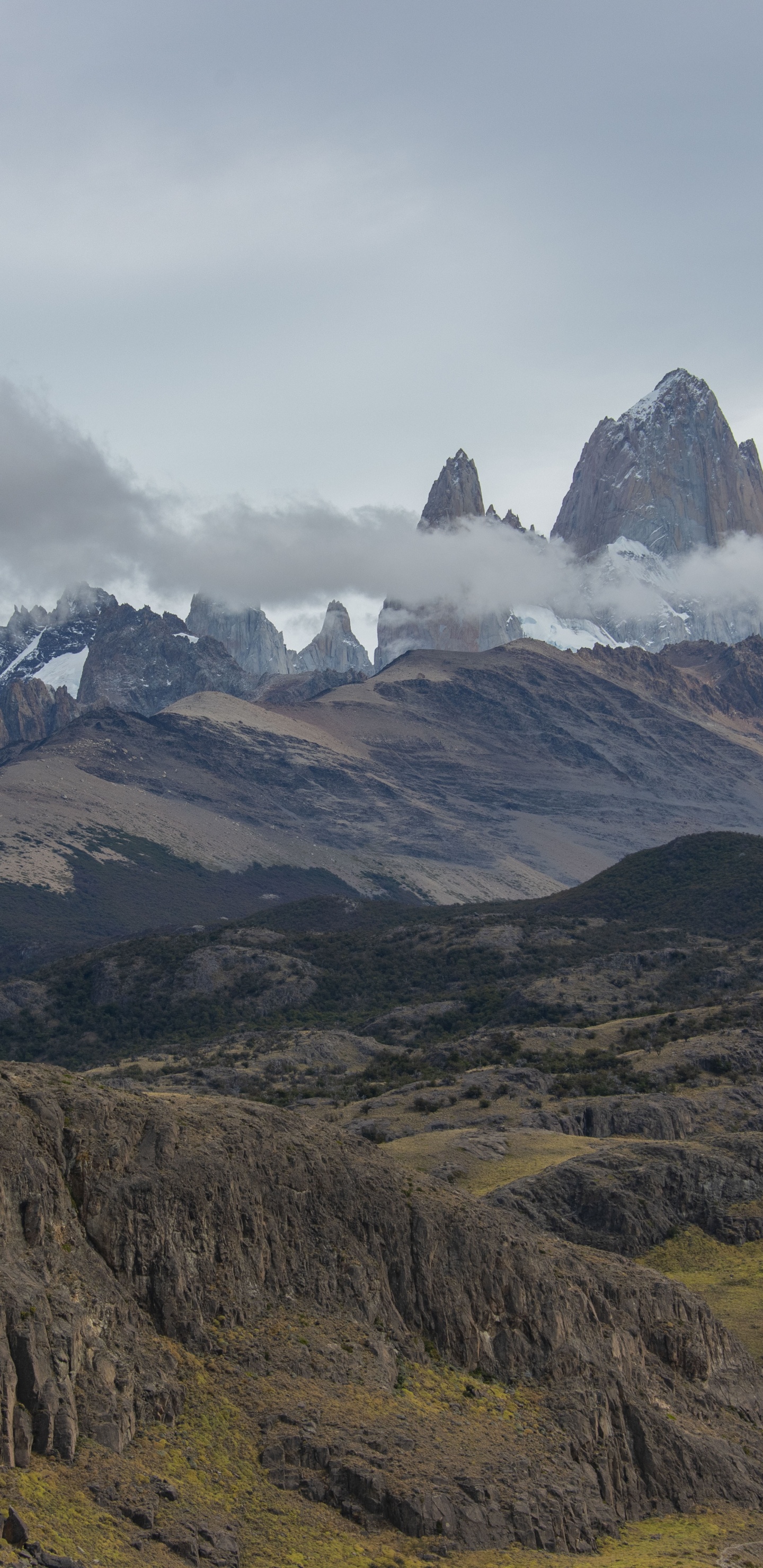Mountain Range, Mountainous Landforms, Mountain, Highland, Ridge. Wallpaper in 1440x2960 Resolution