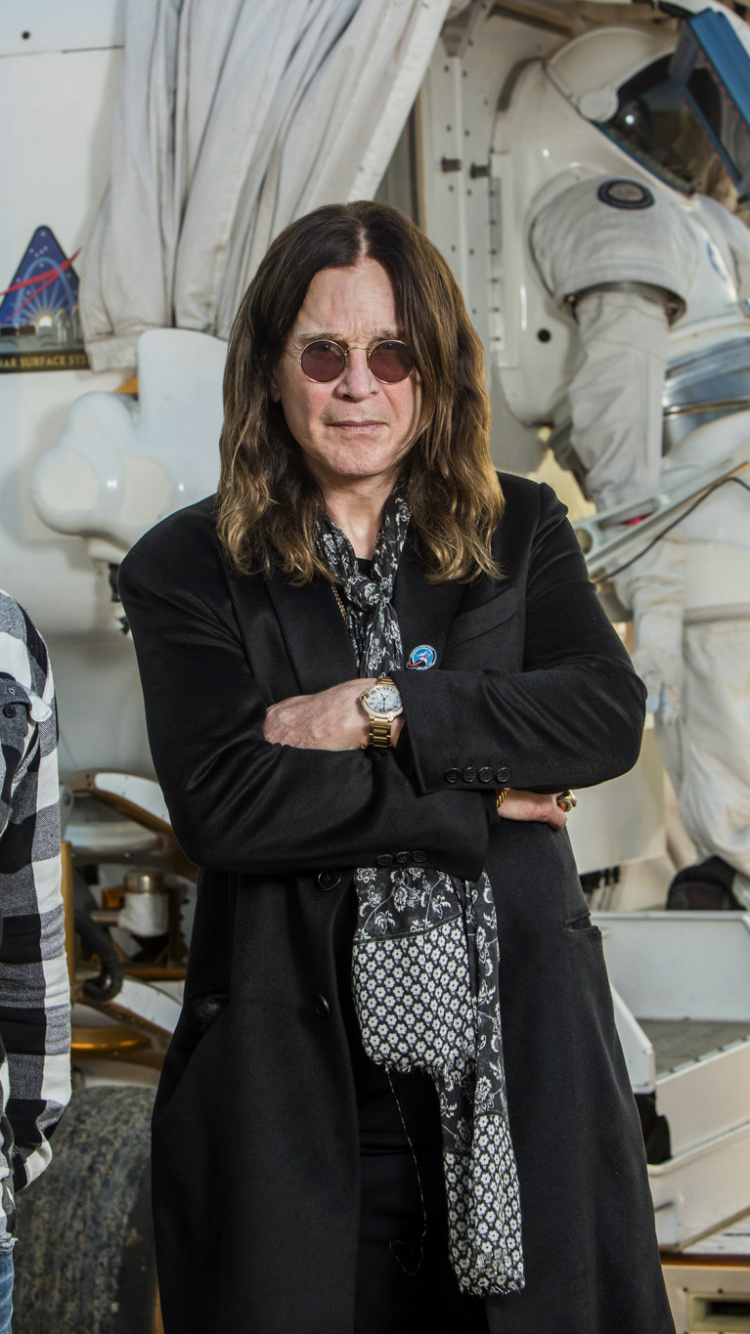Ozzy-Buchsen Welt Umweg, Die Osbournes, Geschichte, Black Sabbath, Veranstaltung. Wallpaper in 750x1334 Resolution