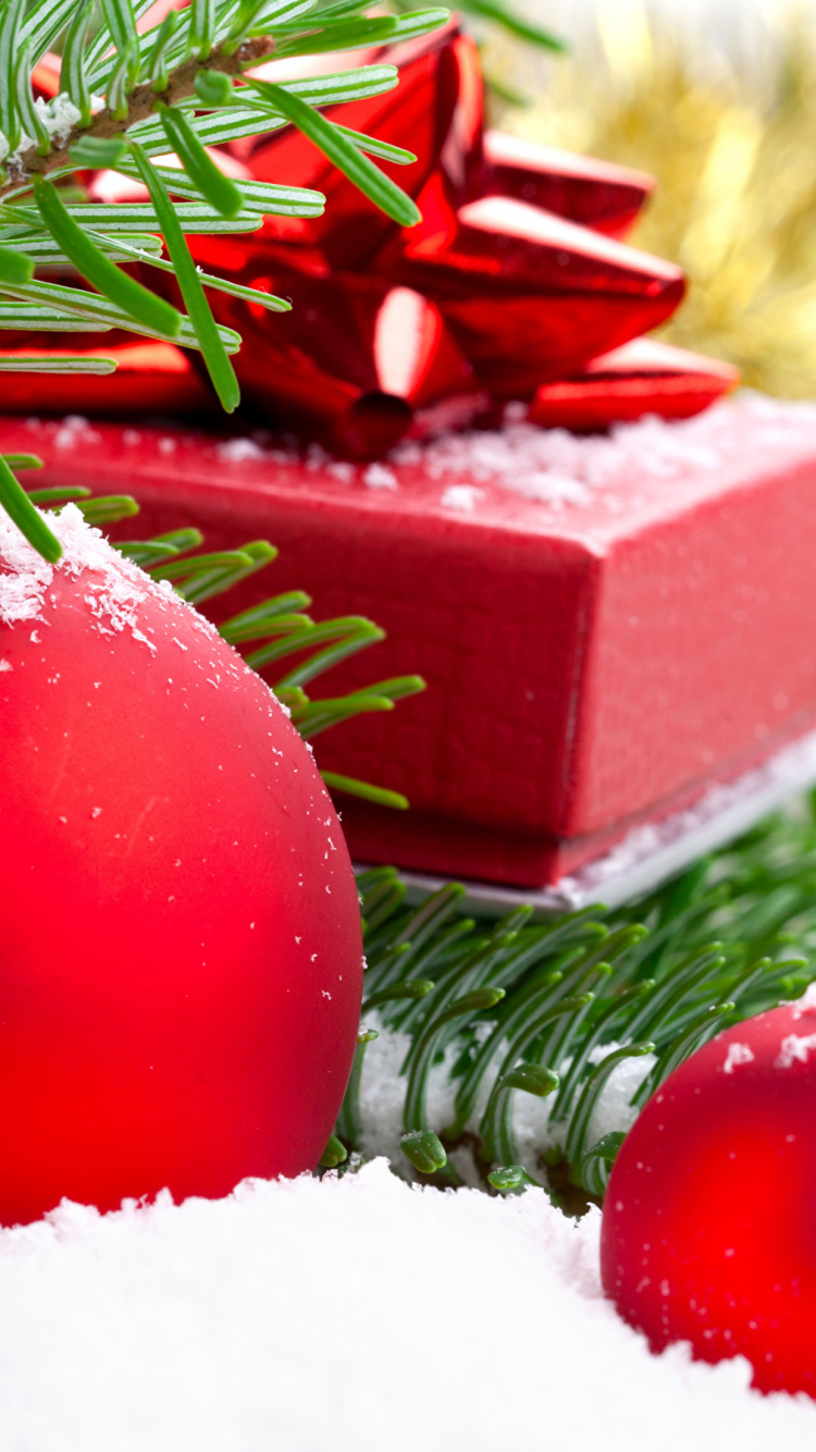 Christmas Ornament, Christmas Day, Christmas Decoration, Christmas Tree, New Year. Wallpaper in 750x1334 Resolution