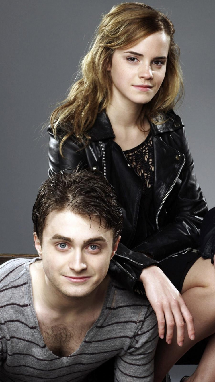 Woman in Black Leather Jacket Beside Man in Black Leather Jacket. Wallpaper in 750x1334 Resolution