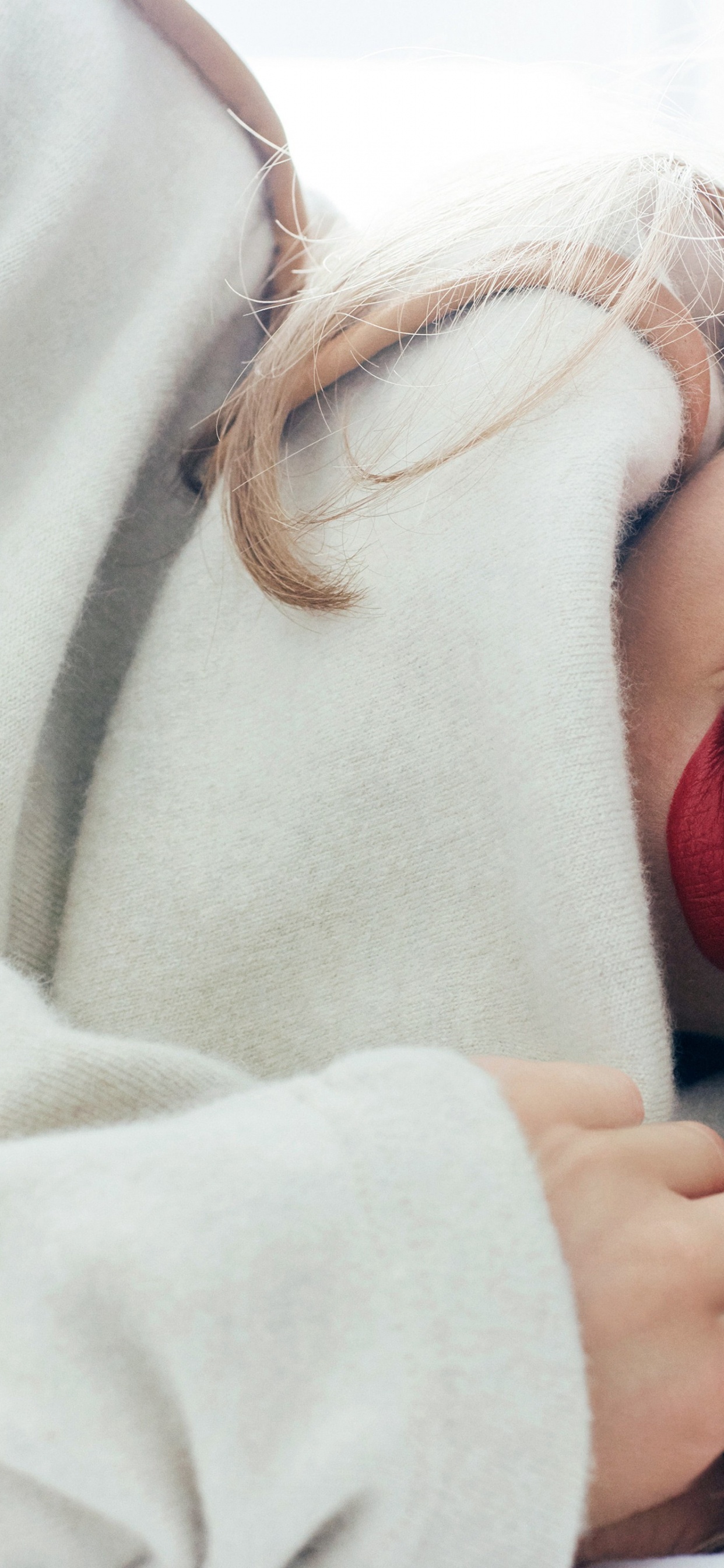 Amanda Seyfried Mode, Vogue, Wange, Haut, Kopf. Wallpaper in 1242x2688 Resolution