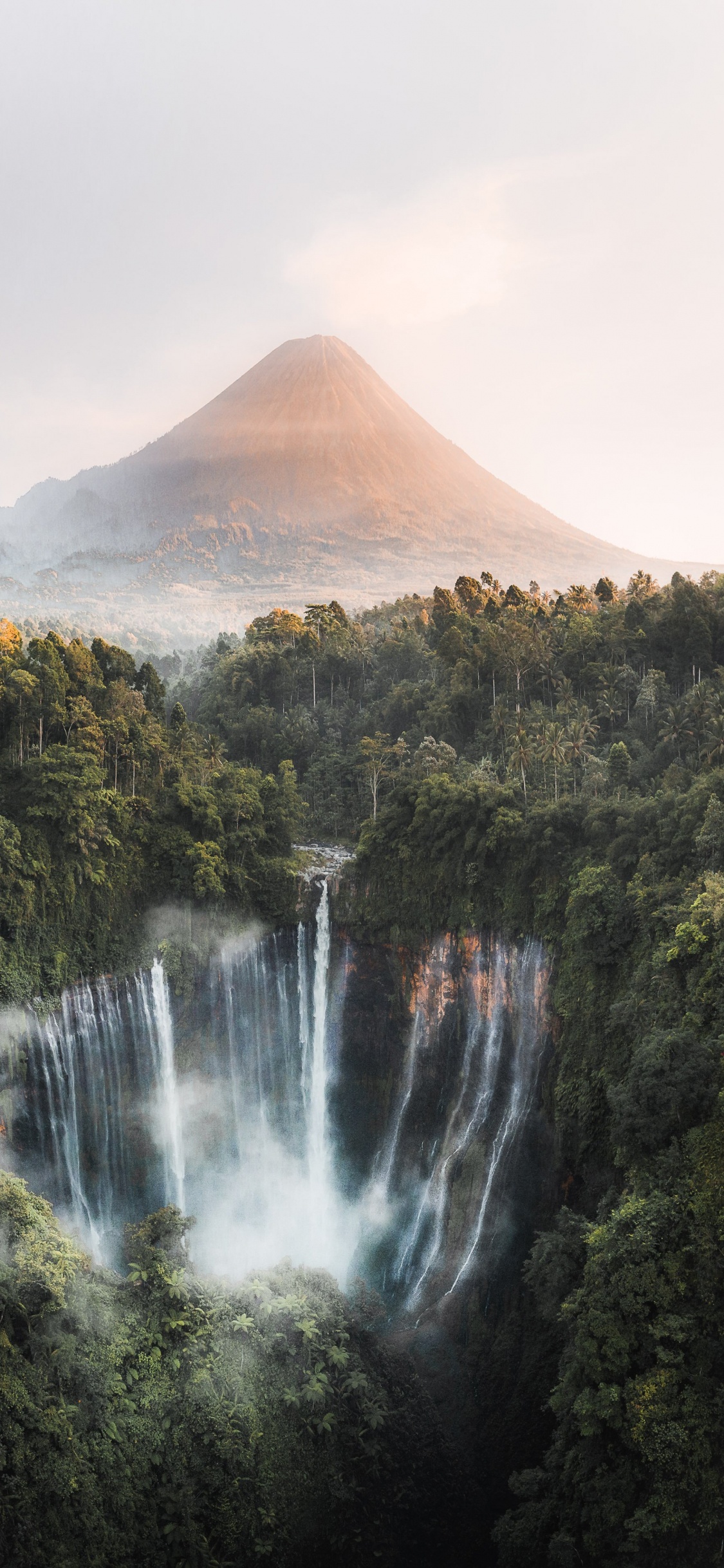 Mille Cascades, Cascade de Jagir, Cascade, Voyage, Nature. Wallpaper in 1125x2436 Resolution