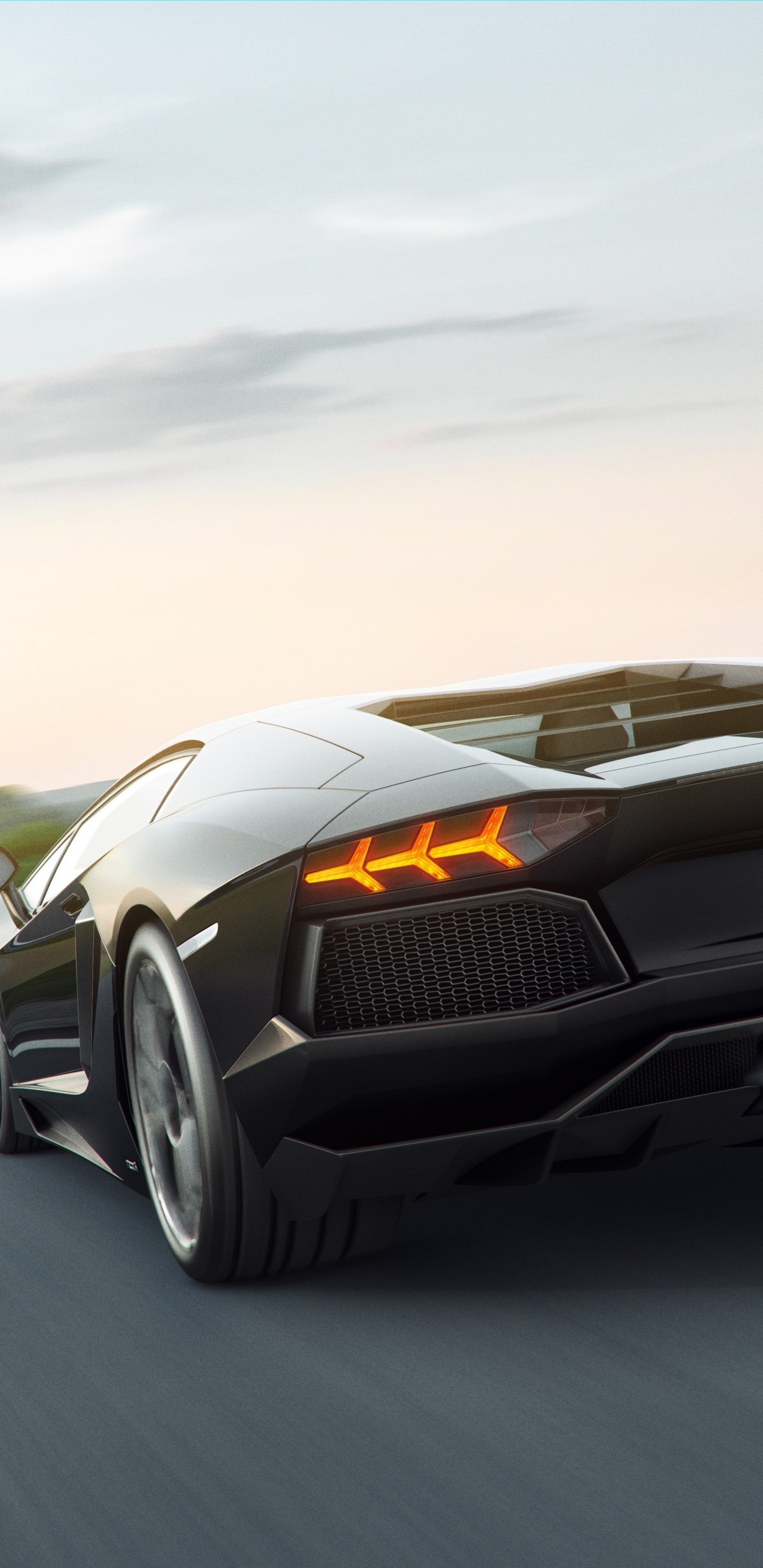 BMW m 3 Negro en la Carretera Durante el Día. Wallpaper in 1440x2960 Resolution