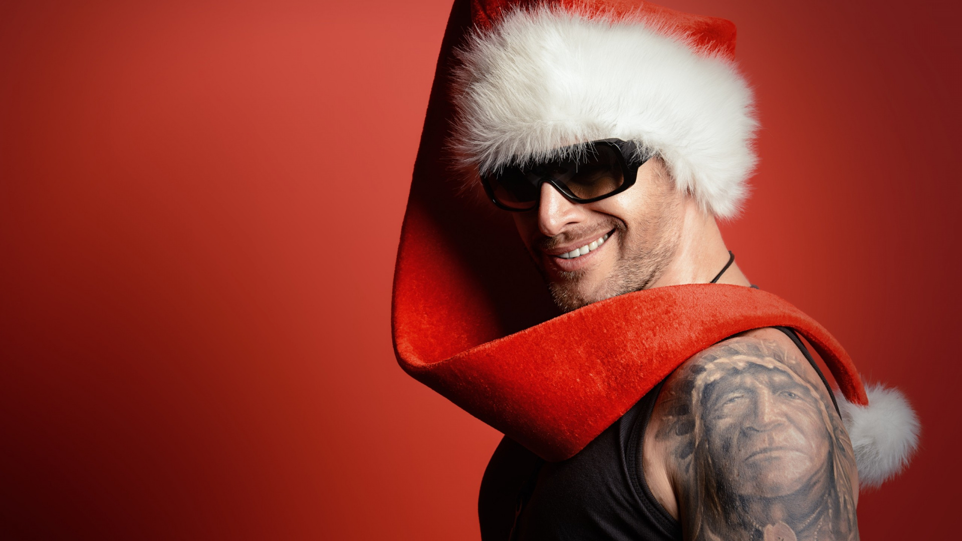 Santa Claus, Christmas Day, Red, Eyewear, Glasses. Wallpaper in 1920x1080 Resolution