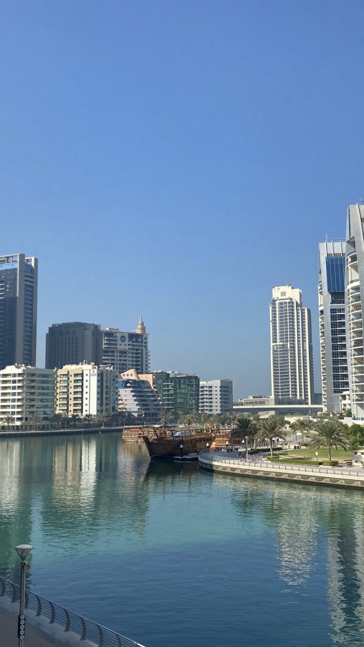 Dubai, Dubai Marina, Body of Water, Tower Block, Daytime. Wallpaper in 720x1280 Resolution