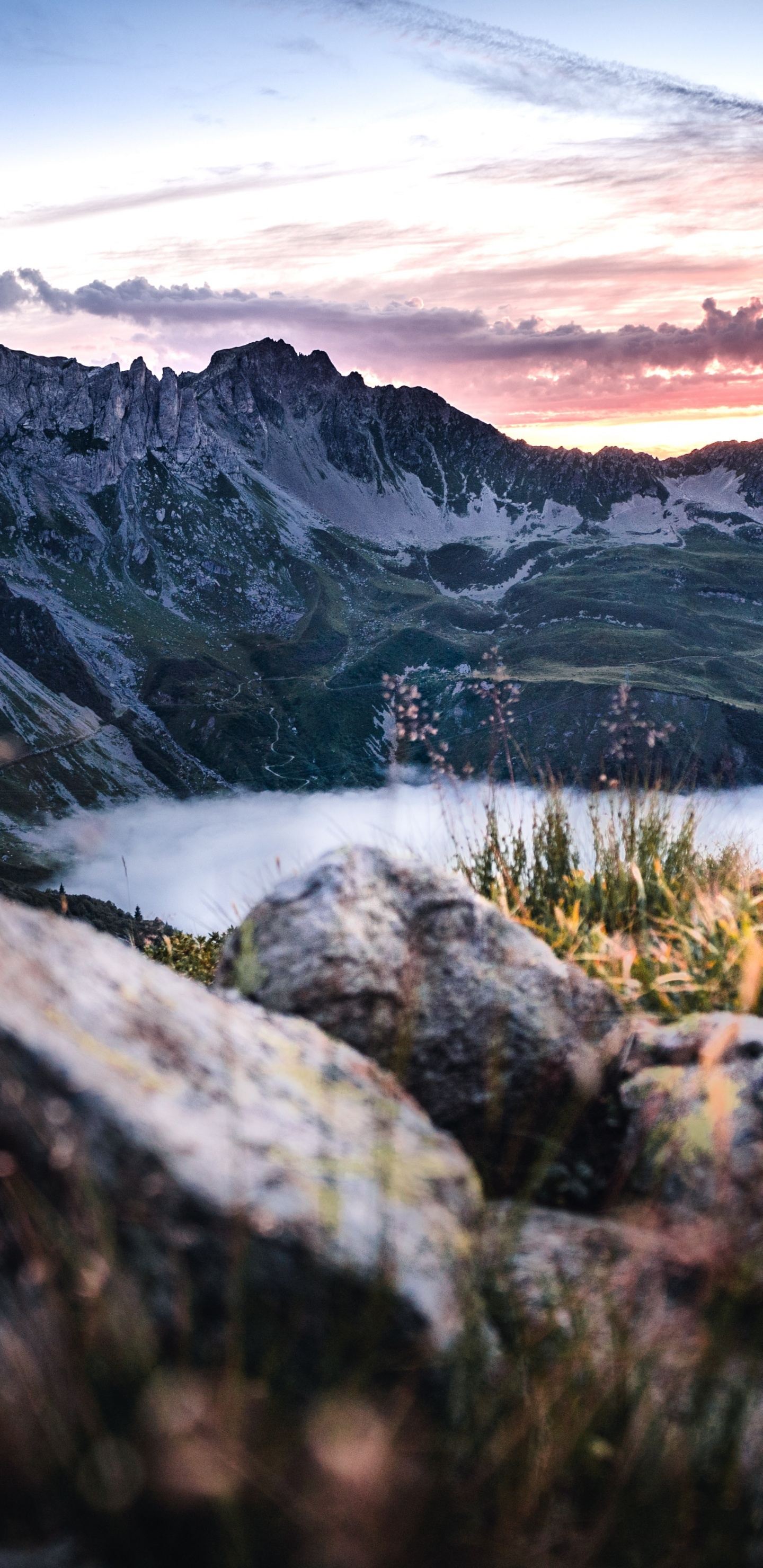 Naturlandschaft, Bergigen Landschaftsformen, Alpen, Cloud, Himmel. Wallpaper in 1440x2960 Resolution