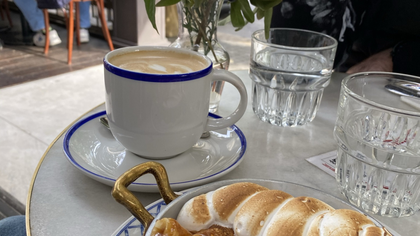 Desayuno, Desayuno Completo, Bandejas de Servir, Pan, Cocina. Wallpaper in 1366x768 Resolution