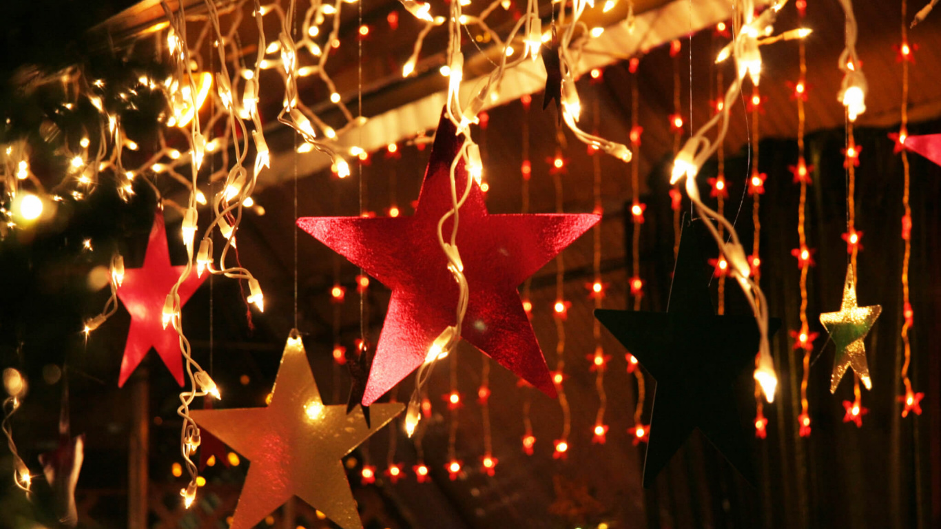 Les Lumières de Noël, Décoration de Noël, Lumière, Éclairage, Tradition. Wallpaper in 1366x768 Resolution