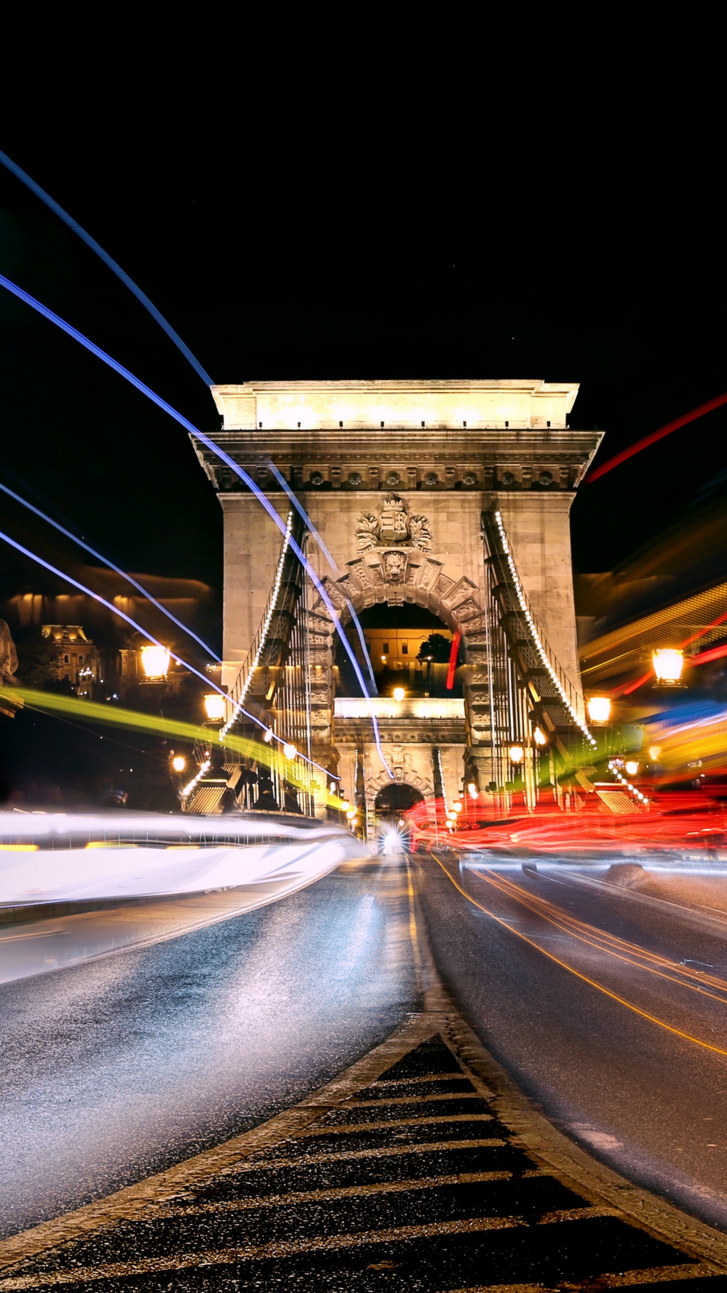 Budapest, Iluminación Automotriz, Infraestructura, la Superficie de la Carretera, Electricidad. Wallpaper in 1440x2560 Resolution