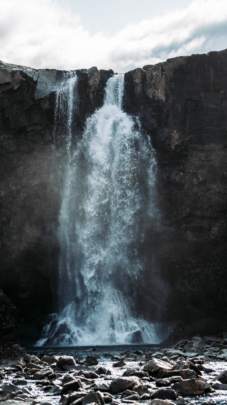 Wasserfall, Gewässer, Wasserressourcen, Wasser, Natur. Wallpaper in 750x1334 Resolution