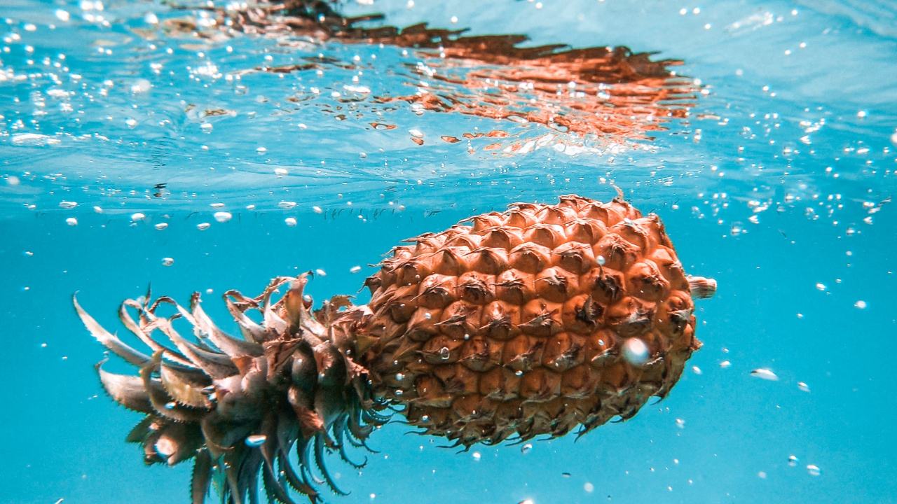 Pineapple, Lemon, Pineapple Apple, Fruit, Water. Wallpaper in 1280x720 Resolution
