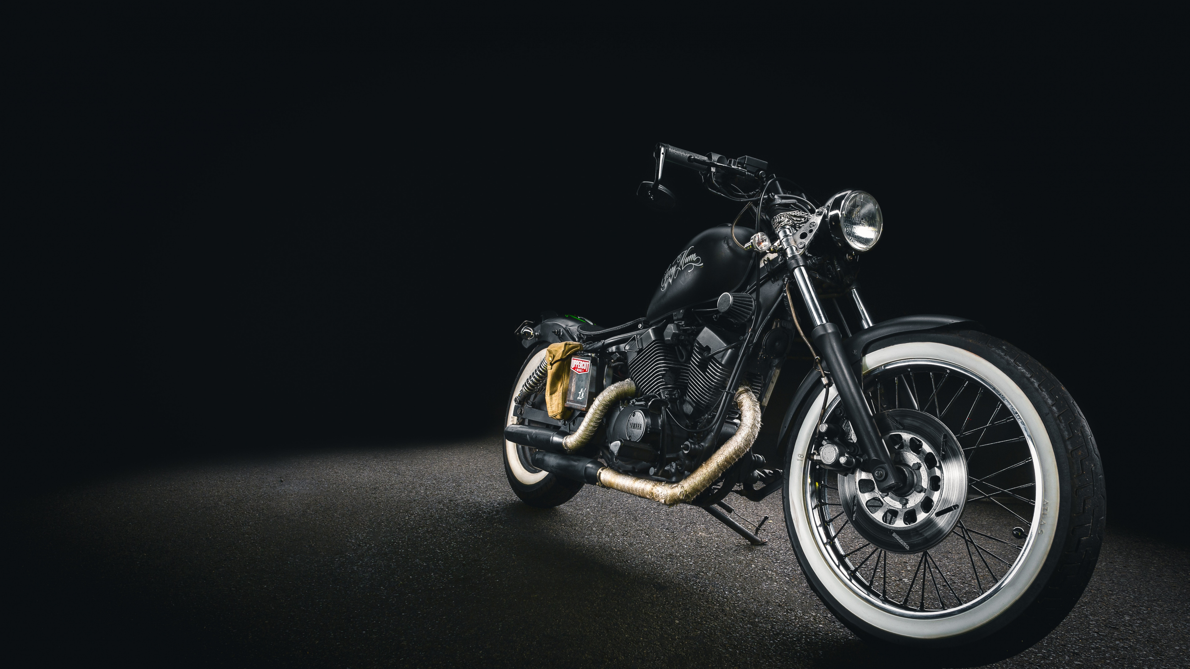 Download 3840x2160 Wallpaper Black and Silver Cruiser Motorcycle Black and Silver Cruiser Motorcycle. Wallpaper in 3840x2160 Resolution