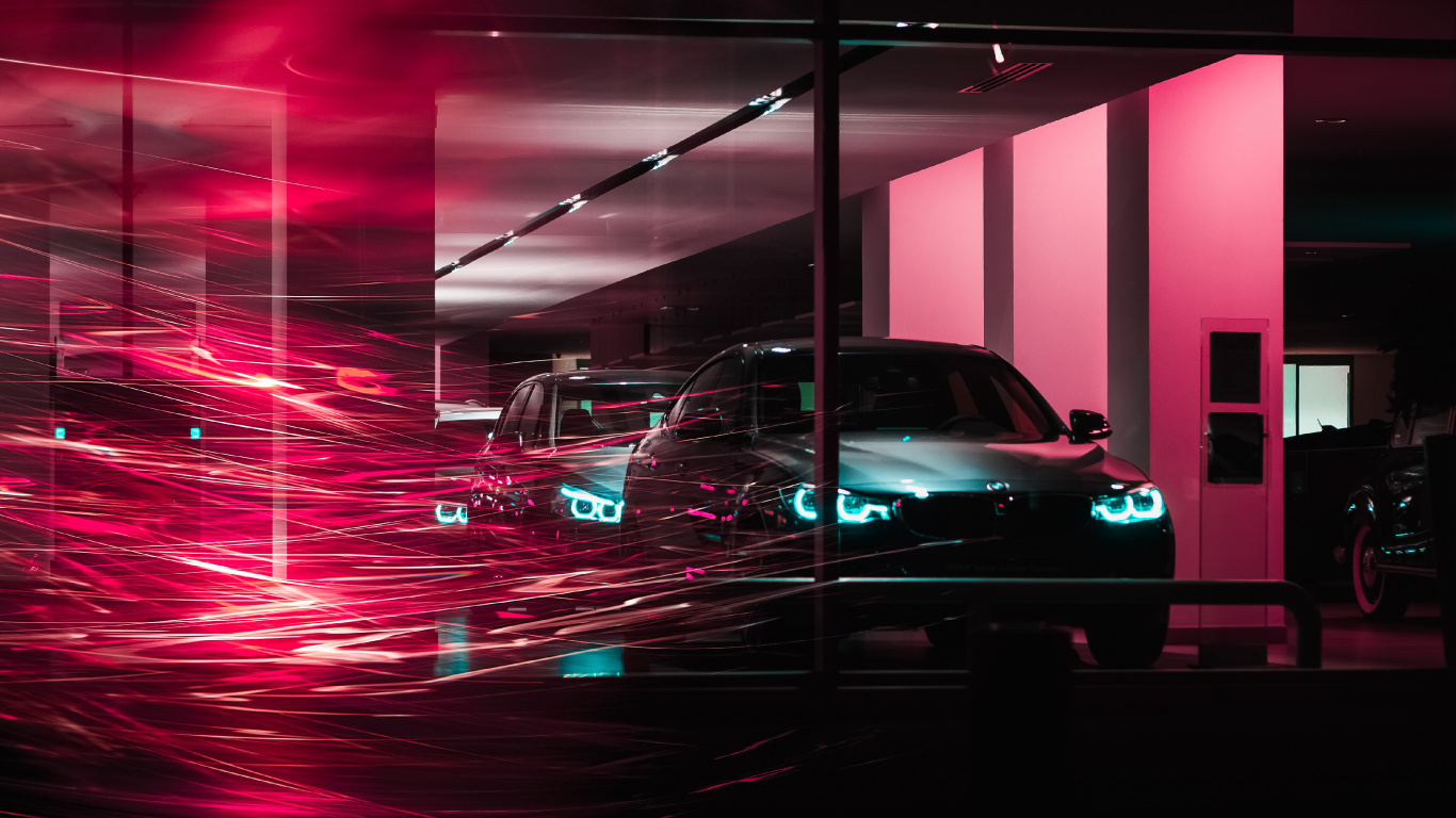 Schwarzes Auto in Einer Garage. Wallpaper in 1366x768 Resolution