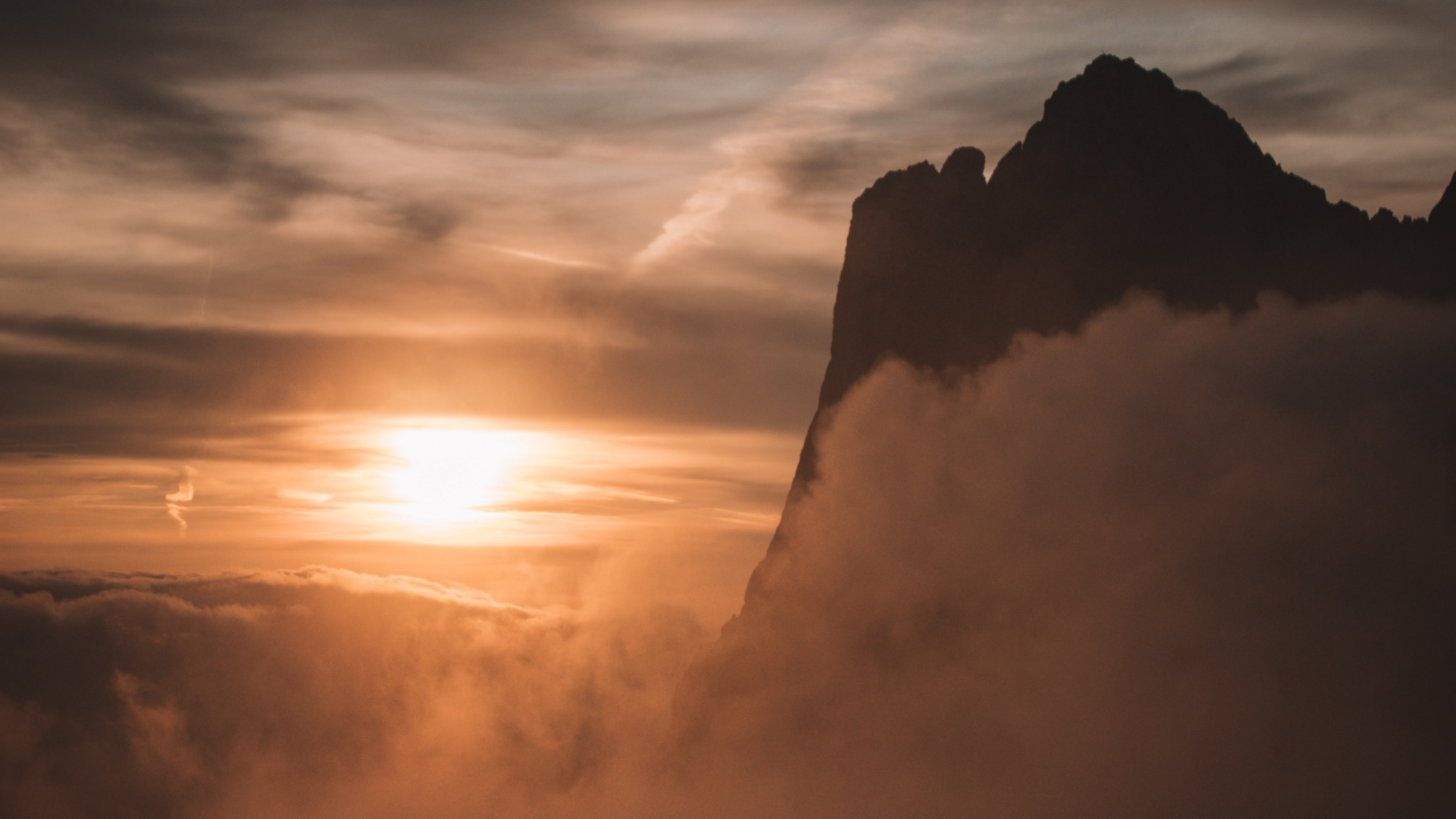 Cloud, Atmosphere, Natural Landscape, Light, Morning. Wallpaper in 3840x2160 Resolution