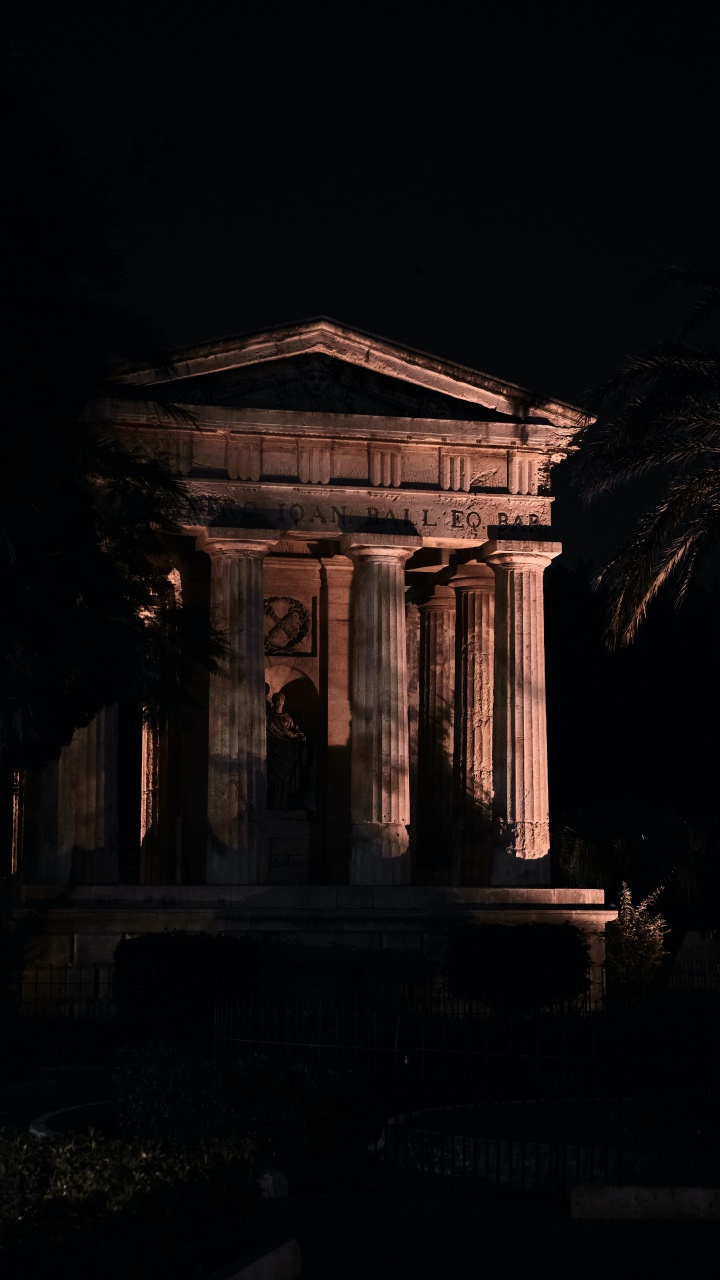 Lower Barrakka Gardens, Muse du Louvre, City, Midnight, Facade. Wallpaper in 720x1280 Resolution