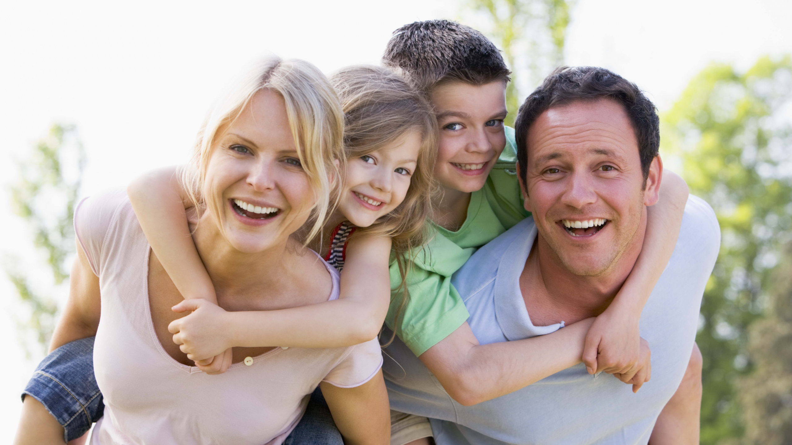 家庭, 面部表情, 乐趣, 为人父母, 情感 壁纸 2560x1440 允许