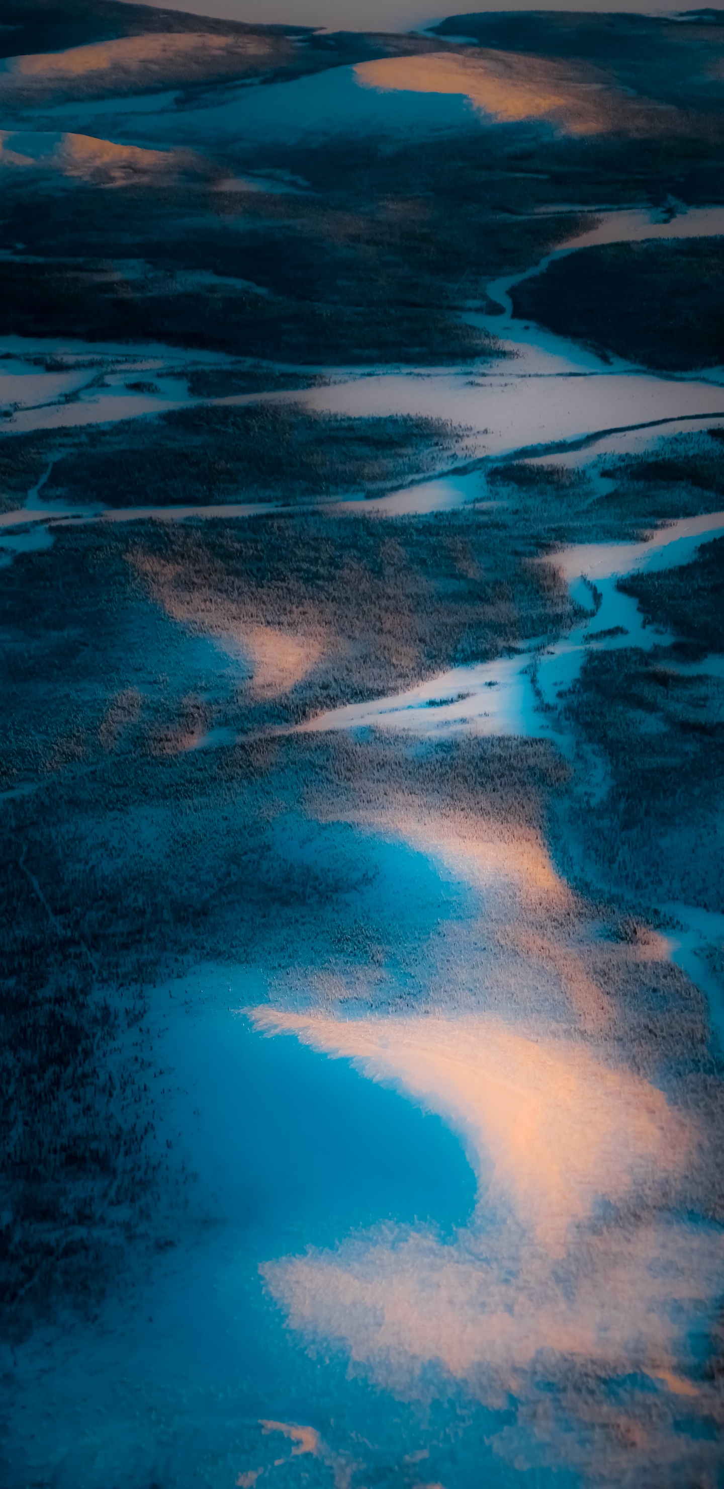 Réflexion, Eau, Les Ressources en Eau, Atmosphère, Blue. Wallpaper in 1440x2960 Resolution