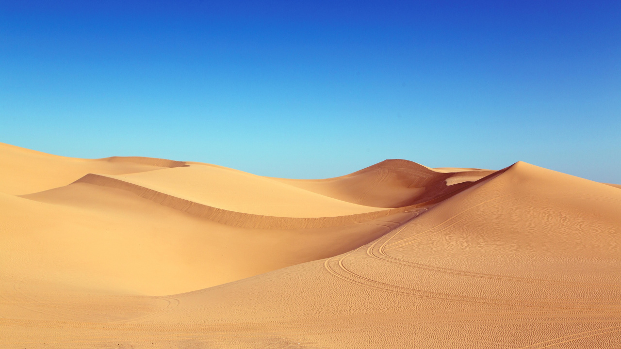 Brown Sand Under Blue Sky During Daytime. Wallpaper in 1280x720 Resolution