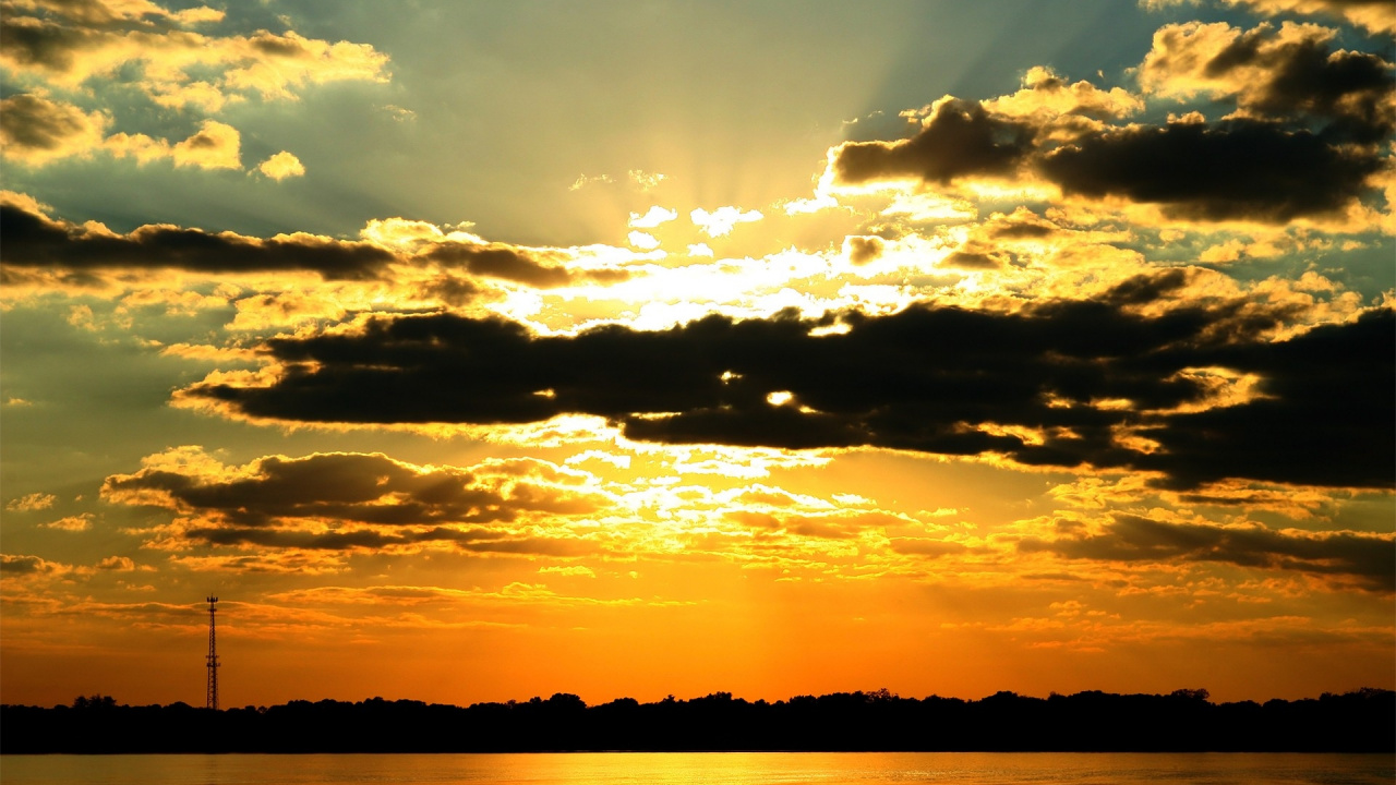 Plan D'eau au Coucher du Soleil. Wallpaper in 1280x720 Resolution