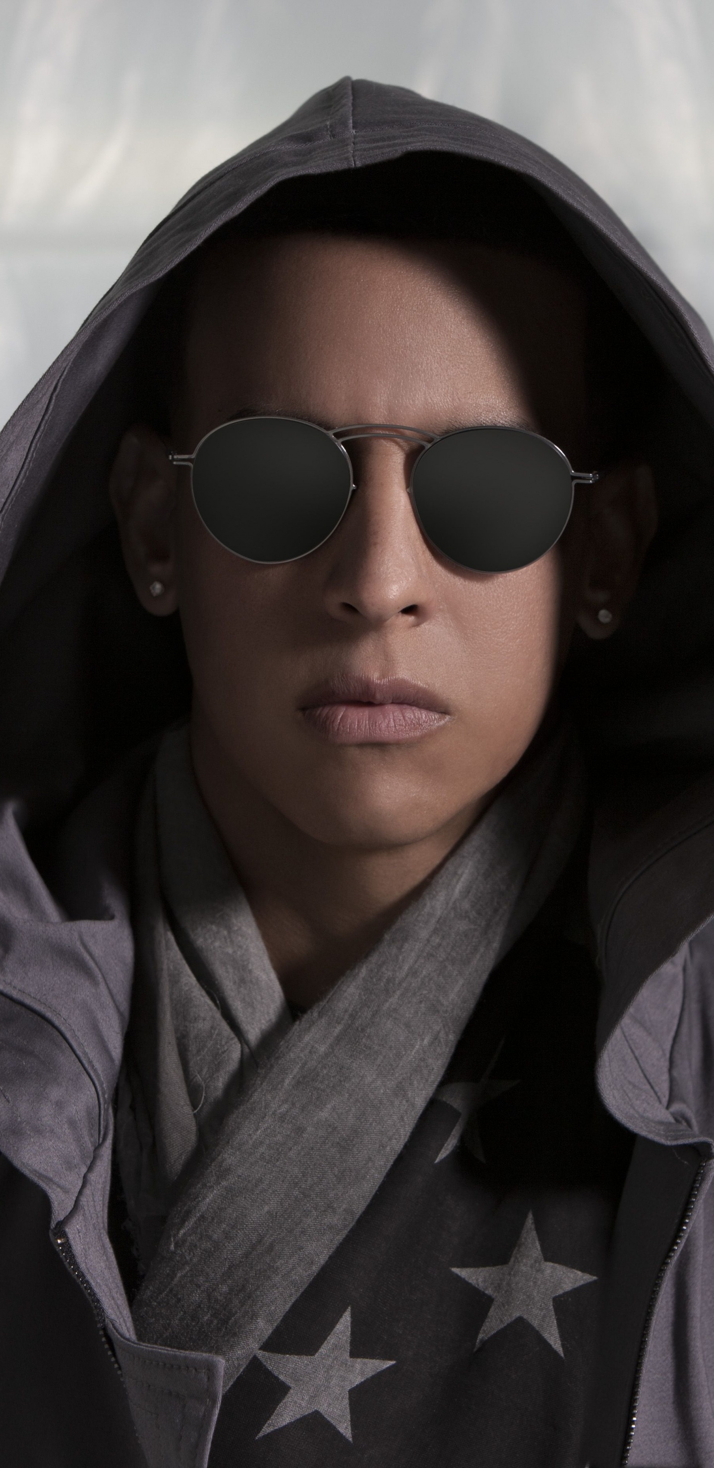 Reggaeton, Eyewear, Sunglasses, Face, Glasses. Wallpaper in 1440x2960 Resolution