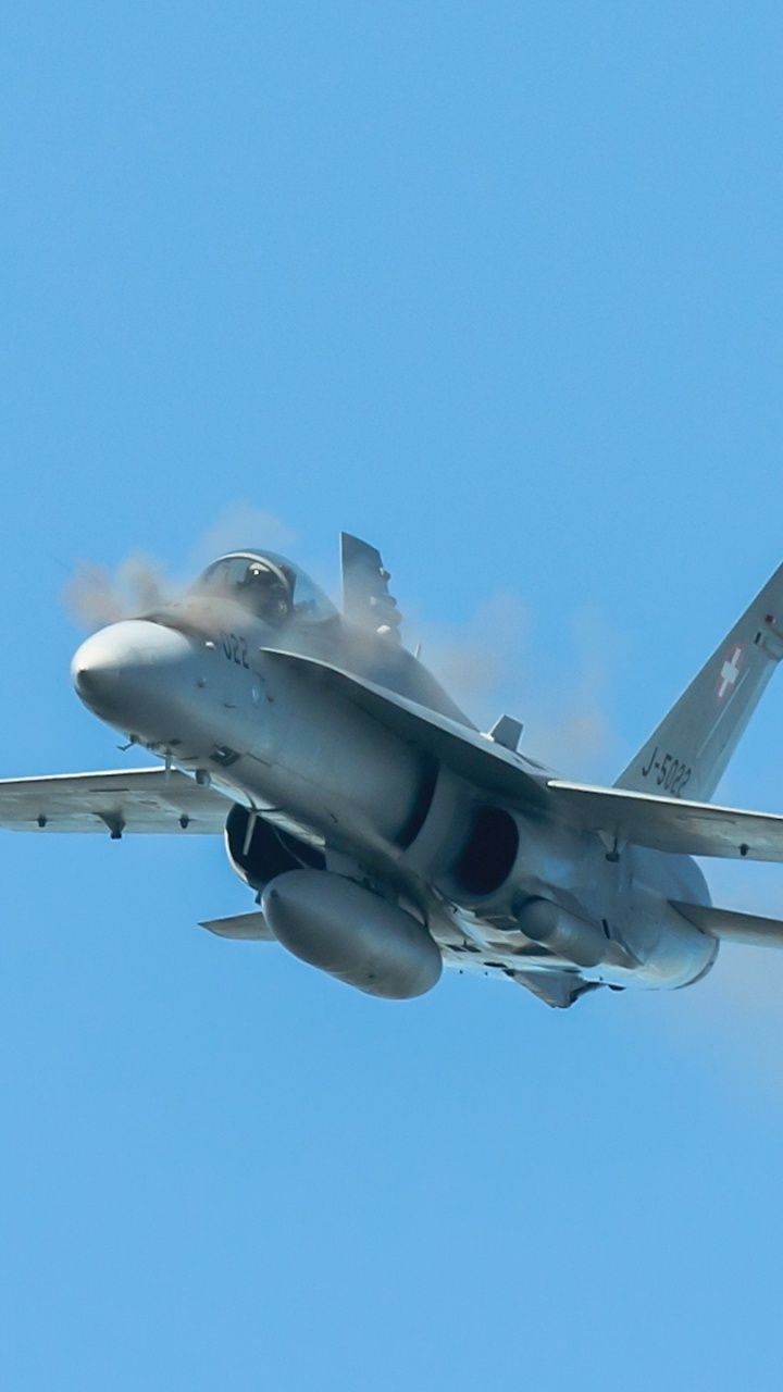 Gray Jet Plane in Mid Air During Daytime. Wallpaper in 720x1280 Resolution