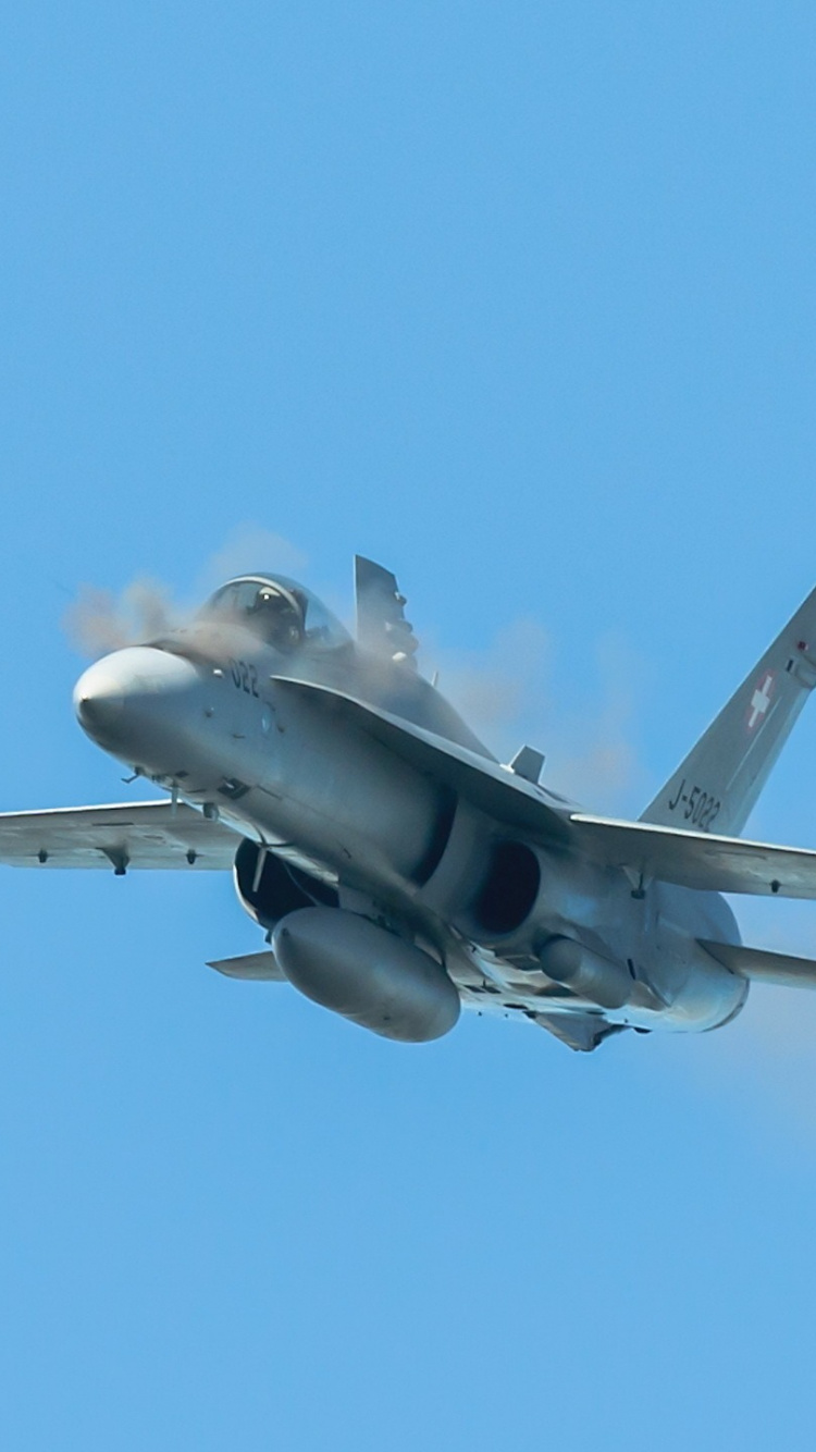 Gray Jet Plane in Mid Air During Daytime. Wallpaper in 750x1334 Resolution
