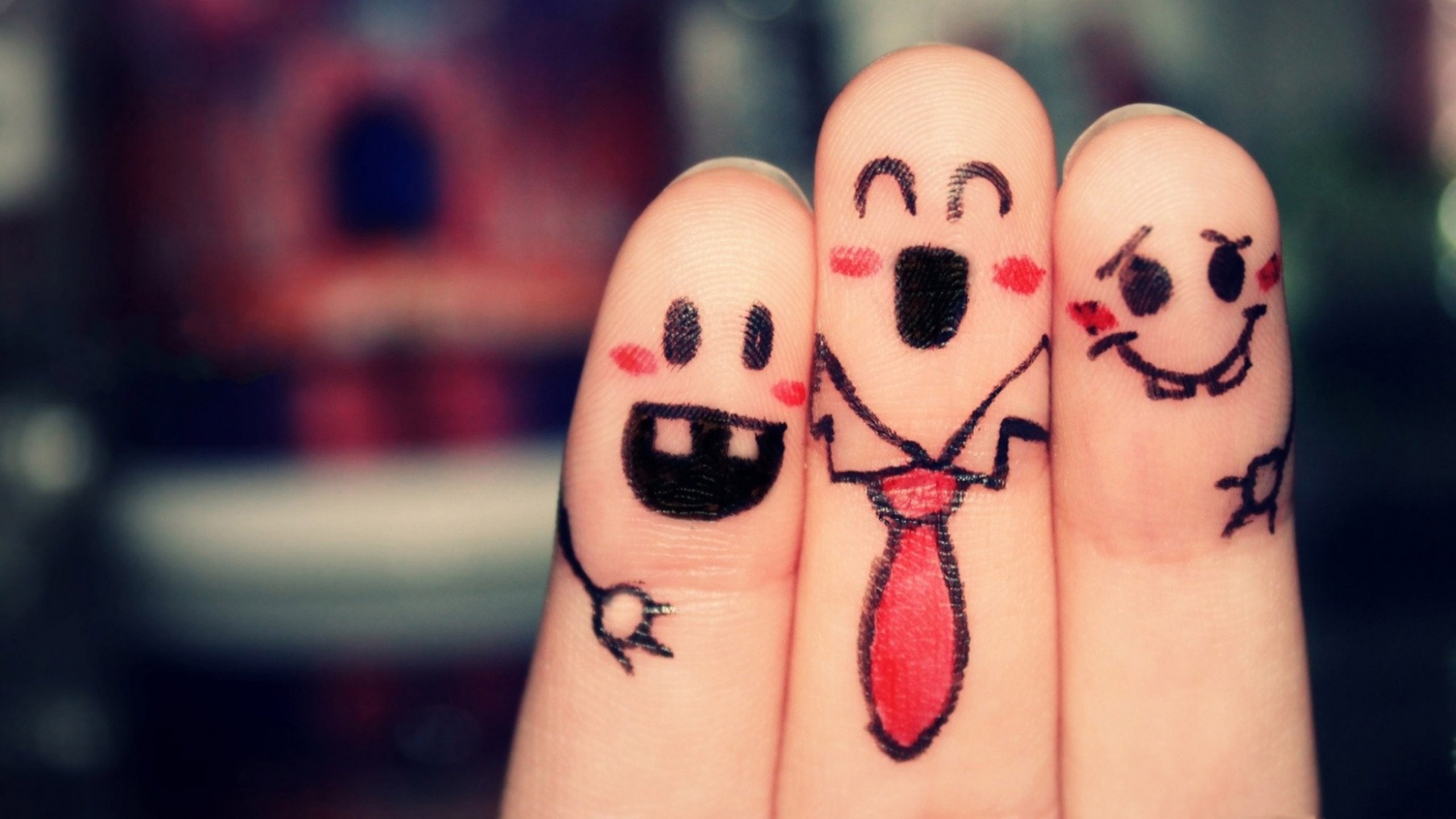 Tatouage Coeur Noir et Rouge. Wallpaper in 2560x1440 Resolution