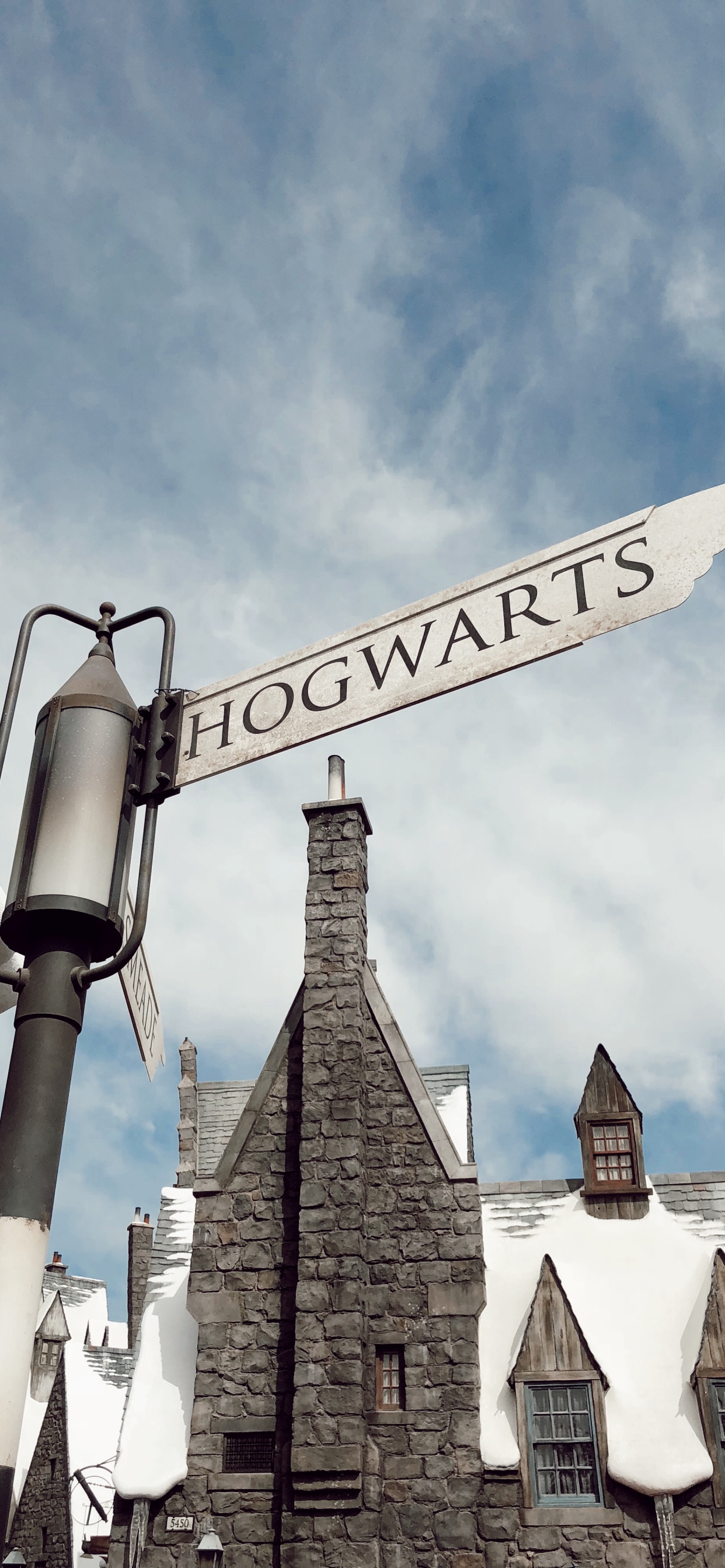 Hogwarts, 屋顶, 积云, 炮塔 壁纸 1242x2688 允许