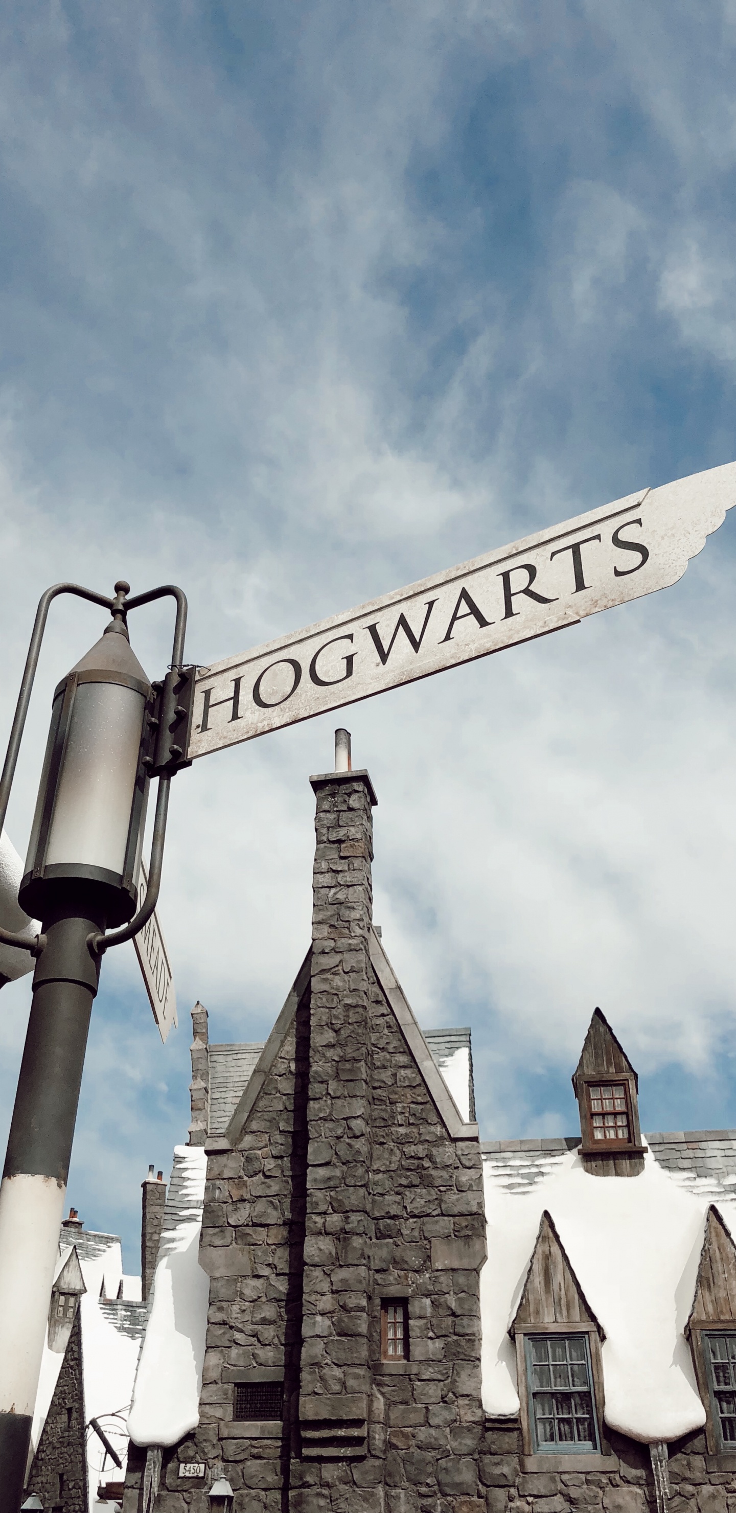 Hogwarts, 屋顶, 积云, 炮塔 壁纸 1440x2960 允许