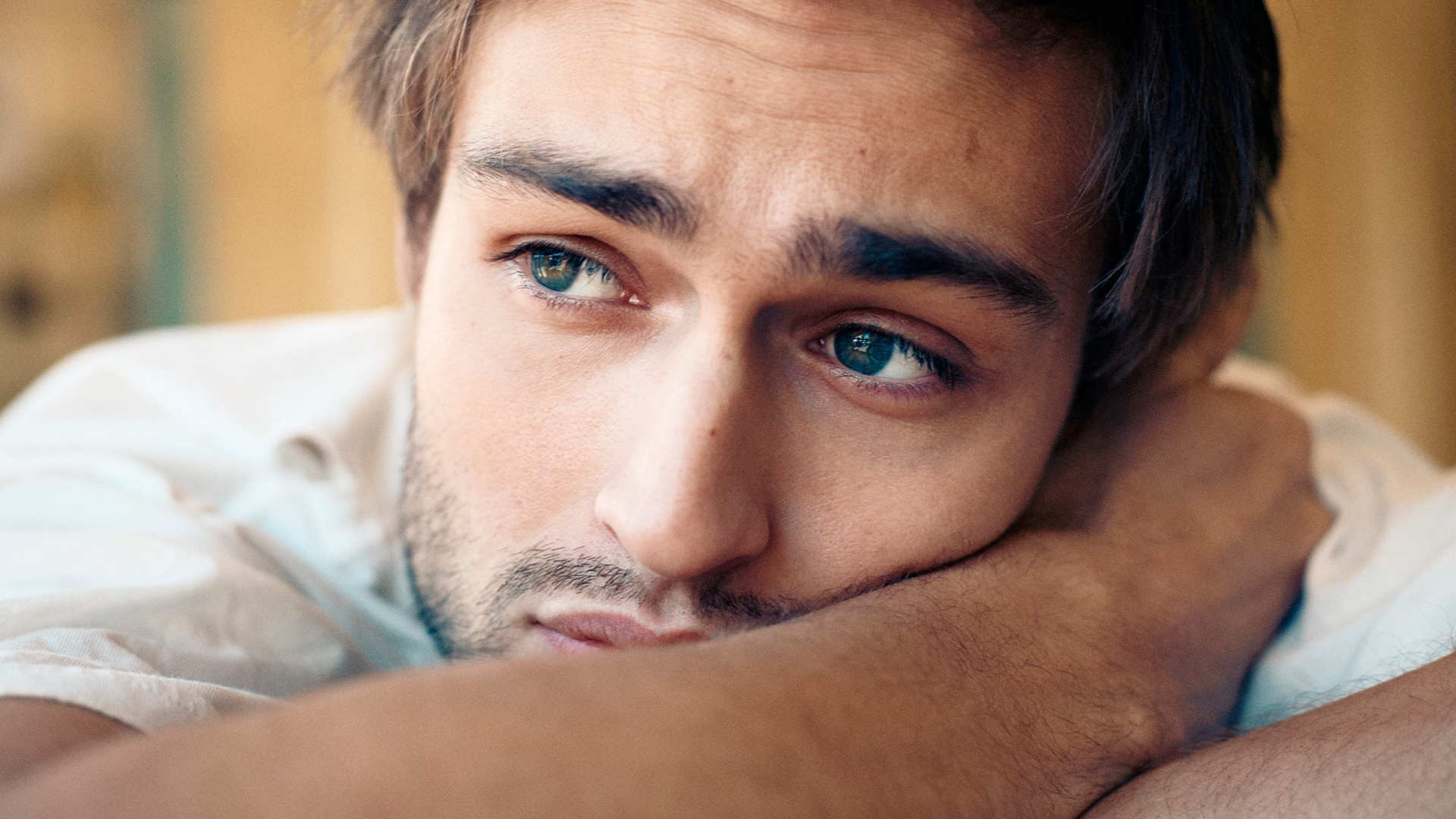 Douglas Booth, Orgullo y Prejuicio y Zombis, Actor, Ceja, Entrecejo. Wallpaper in 1920x1080 Resolution