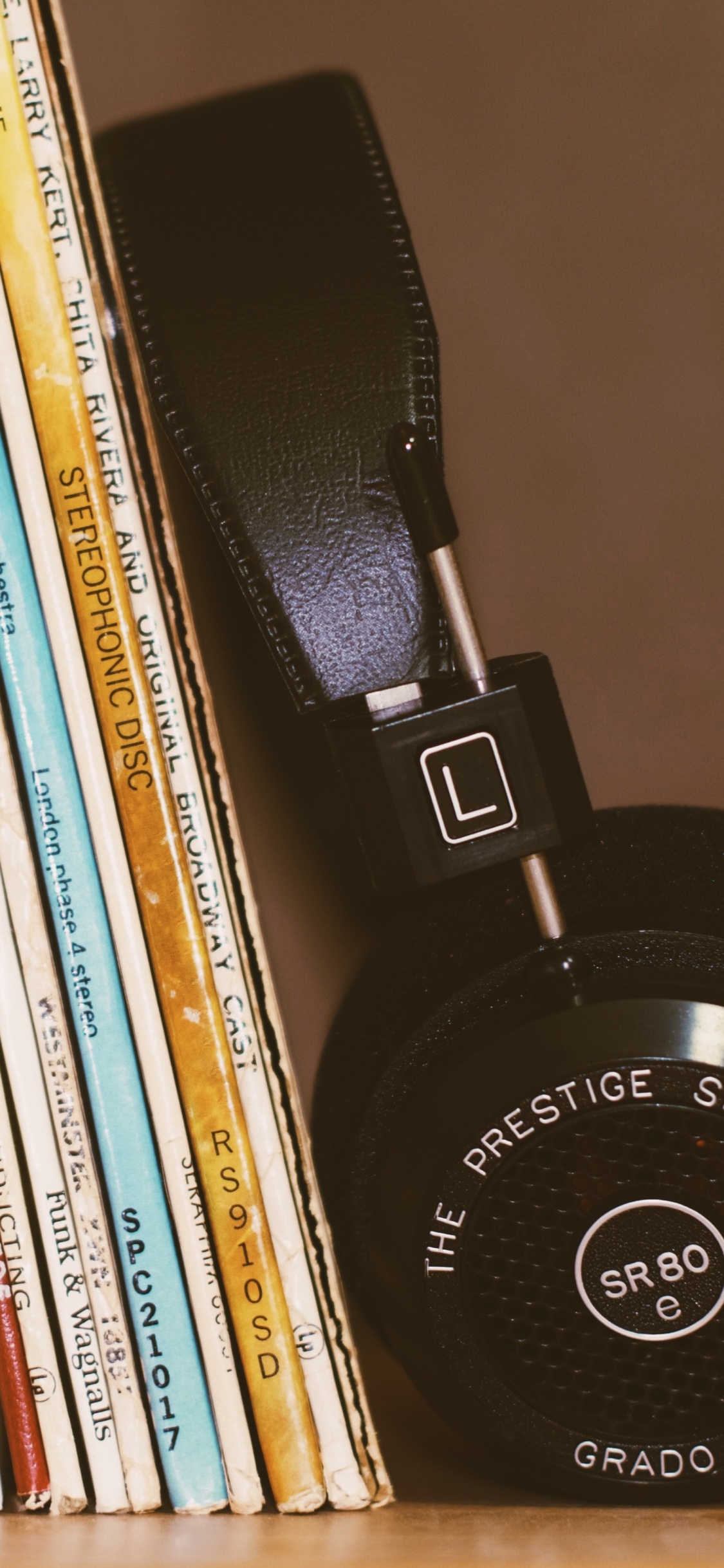 Phonograph Record, lp Record, Record Shop, Book, Bookcase. Wallpaper in 1125x2436 Resolution