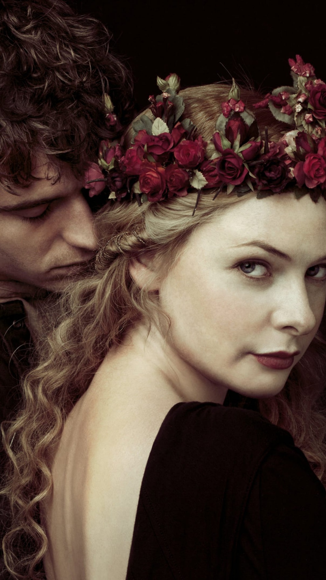 Kopfbedeckung, Haarschmuck, Liebe, Interaktion, Buch. Wallpaper in 1080x1920 Resolution