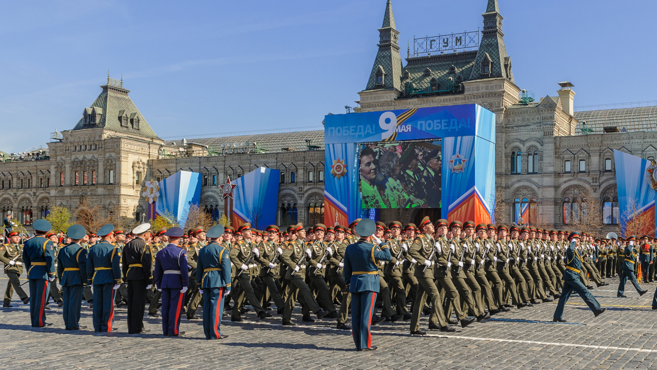 Troupe, Moscou, la Place de la Ville. Wallpaper in 1280x720 Resolution
