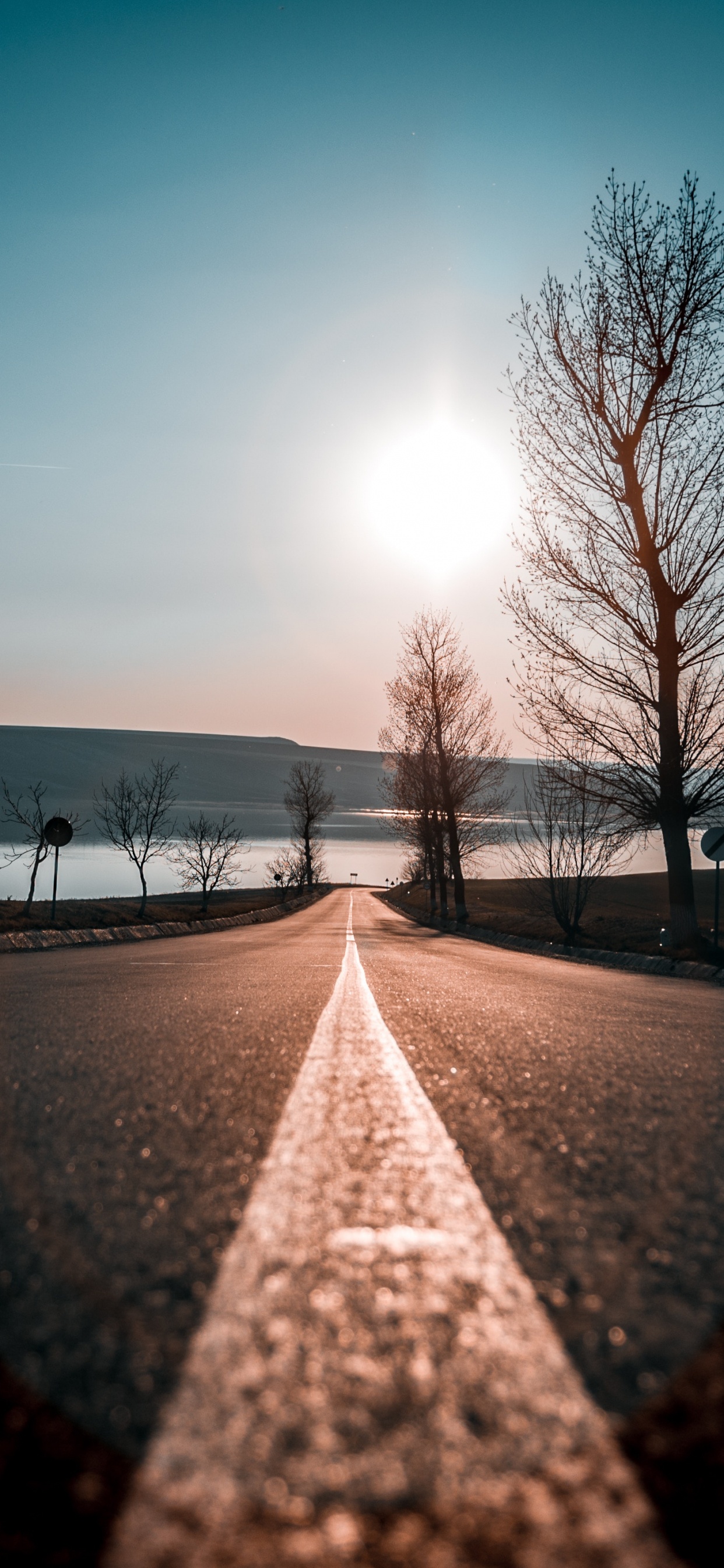 Paysage Naturel, Matin, Hiver, Neige, Voyage Sur la Route. Wallpaper in 1242x2688 Resolution