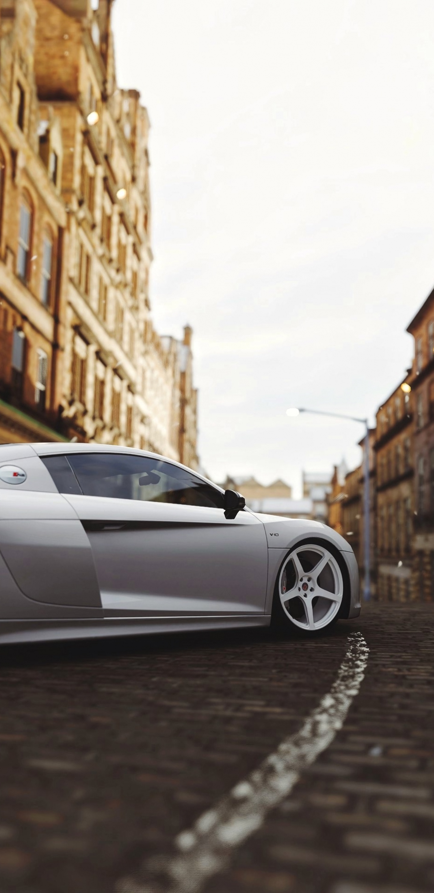 Silver Porsche 911 Garée Dans la Rue Pendant la Journée. Wallpaper in 1440x2960 Resolution